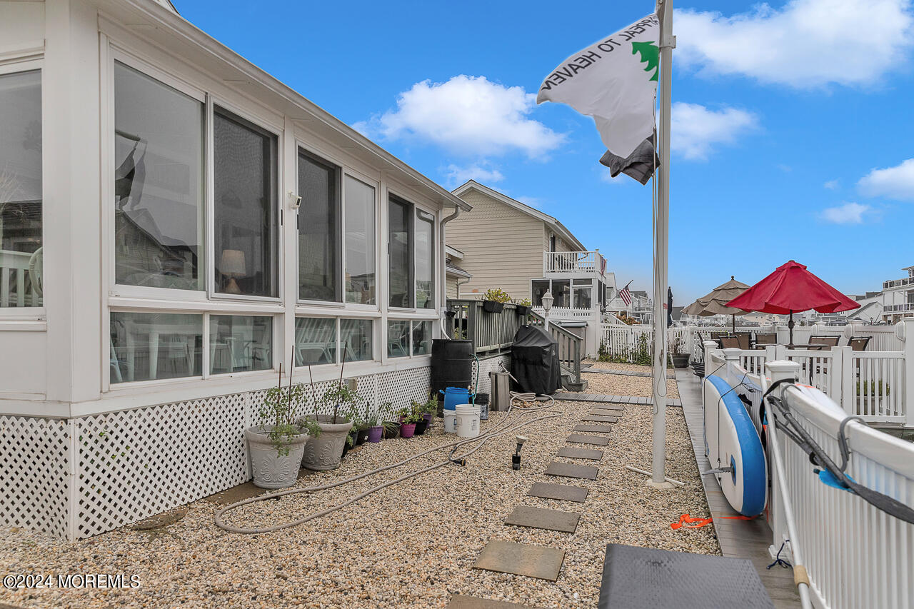 137 Catherine Lane
