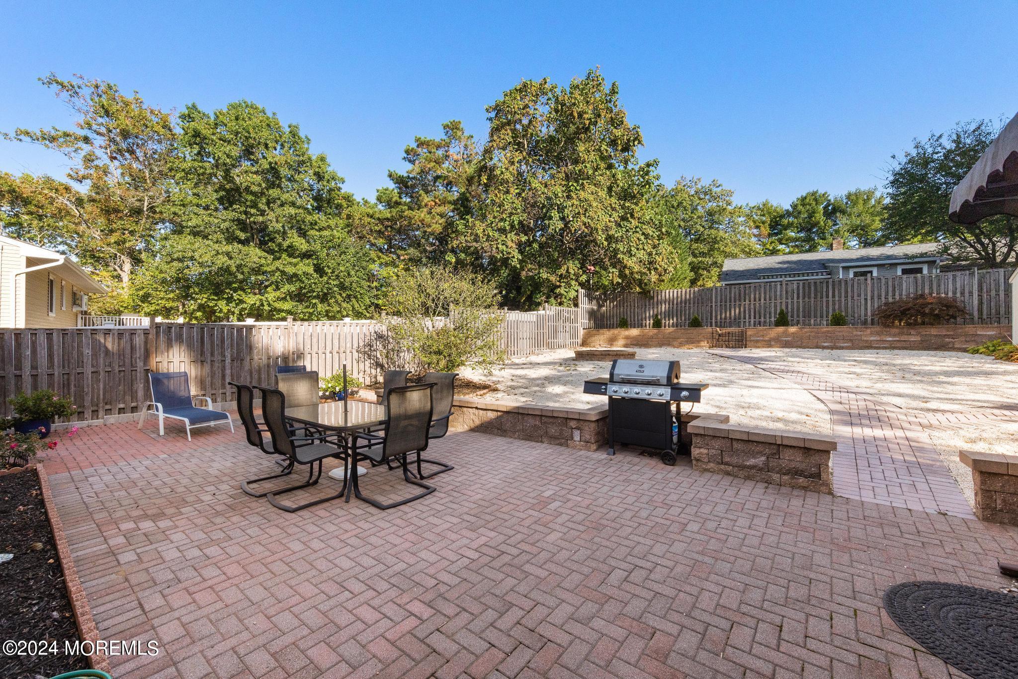 275 Float Avenue