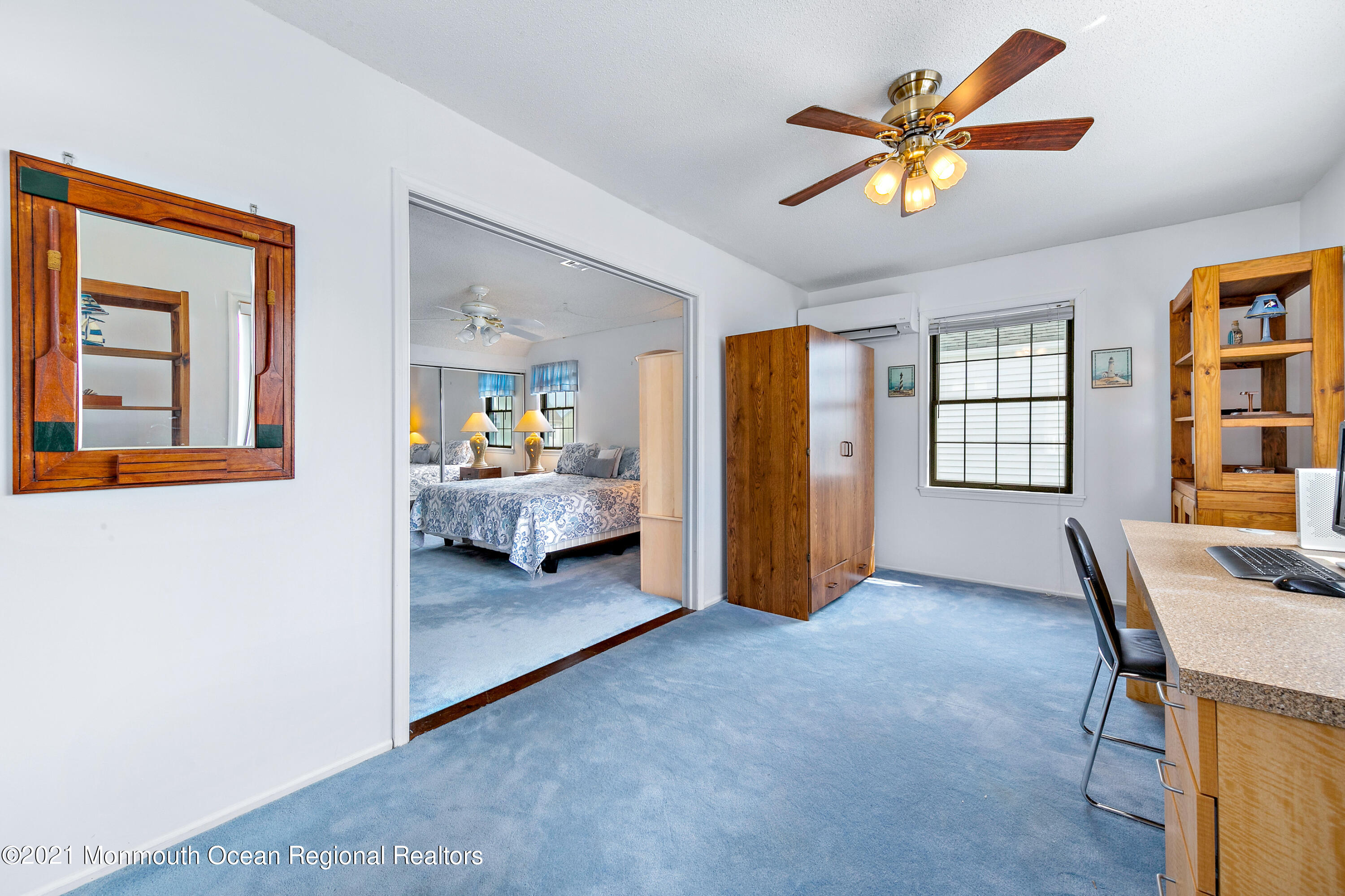 31 Peggy Lane