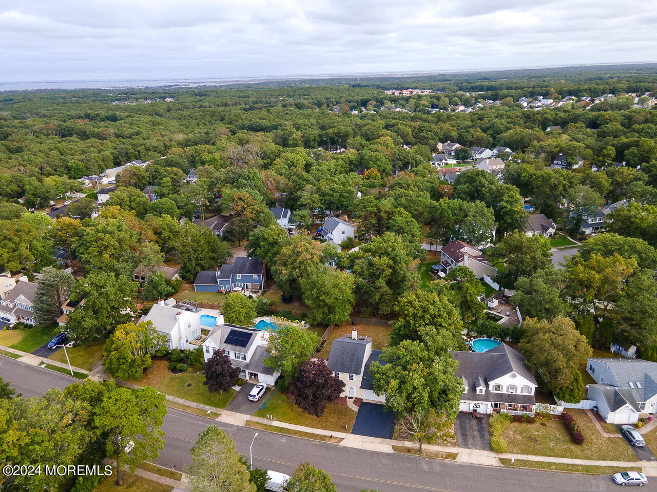 99 Ravenwood Boulevard