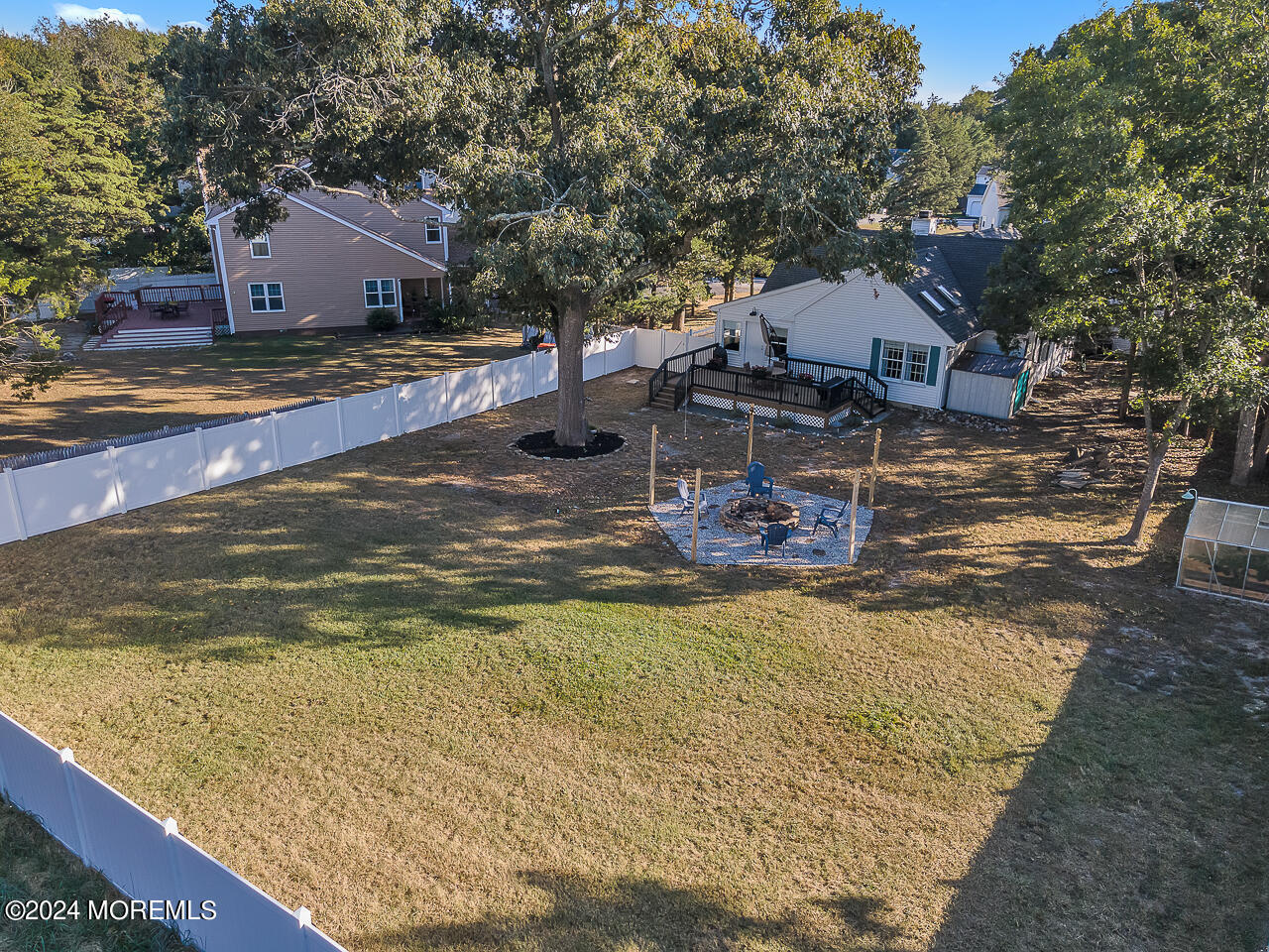 719 E Chip Shot Lane