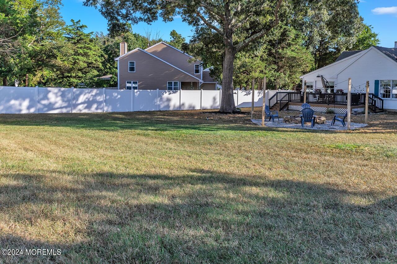 719 E Chip Shot Lane