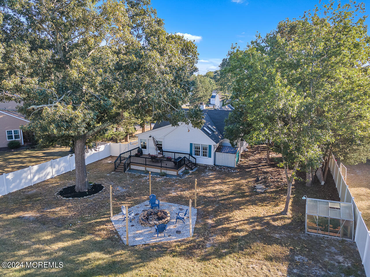 719 E Chip Shot Lane