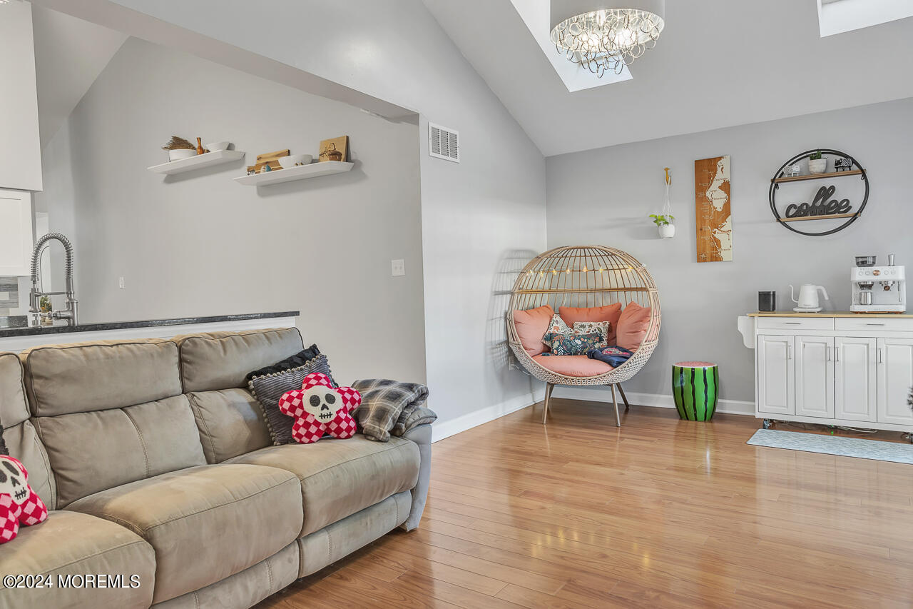 719 E Chip Shot Lane