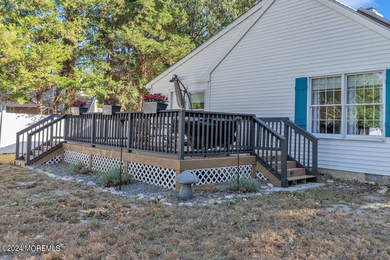 719 E Chip Shot Lane