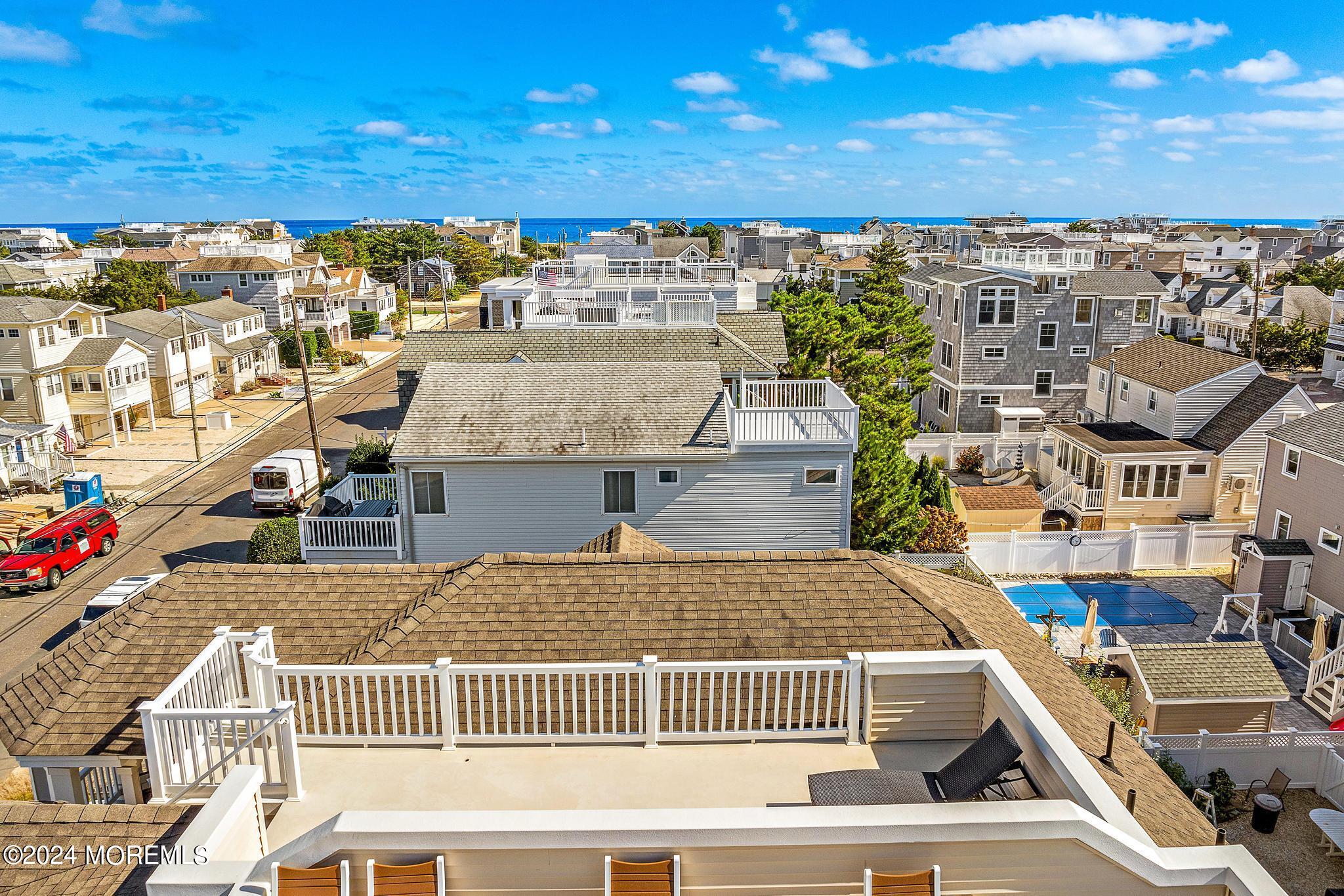 2 E California Avenue, B
