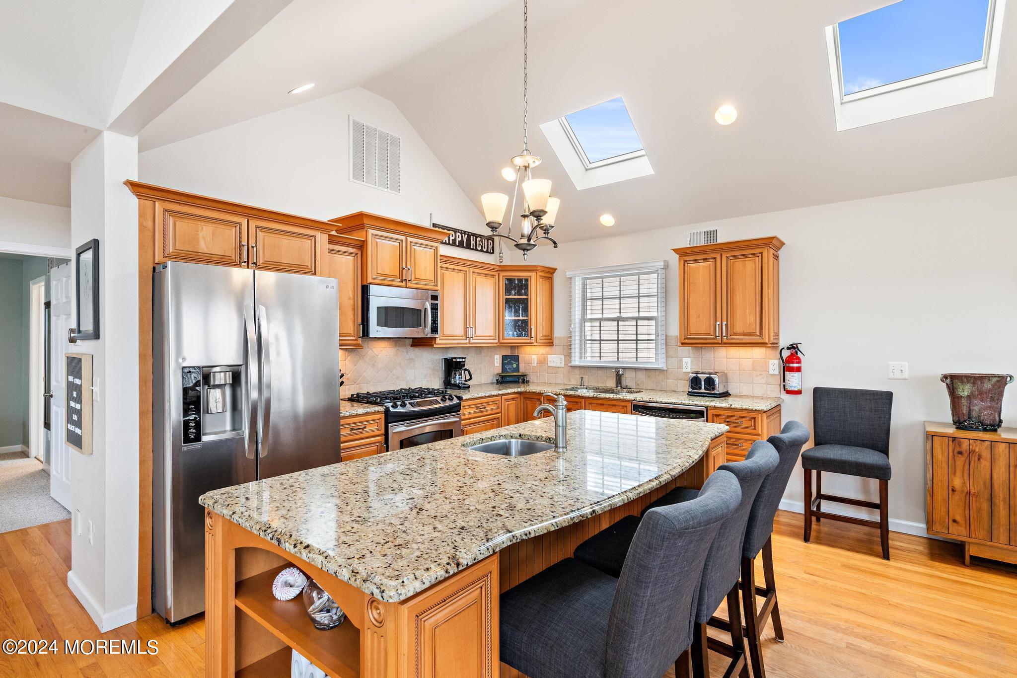 14 E 44th Street