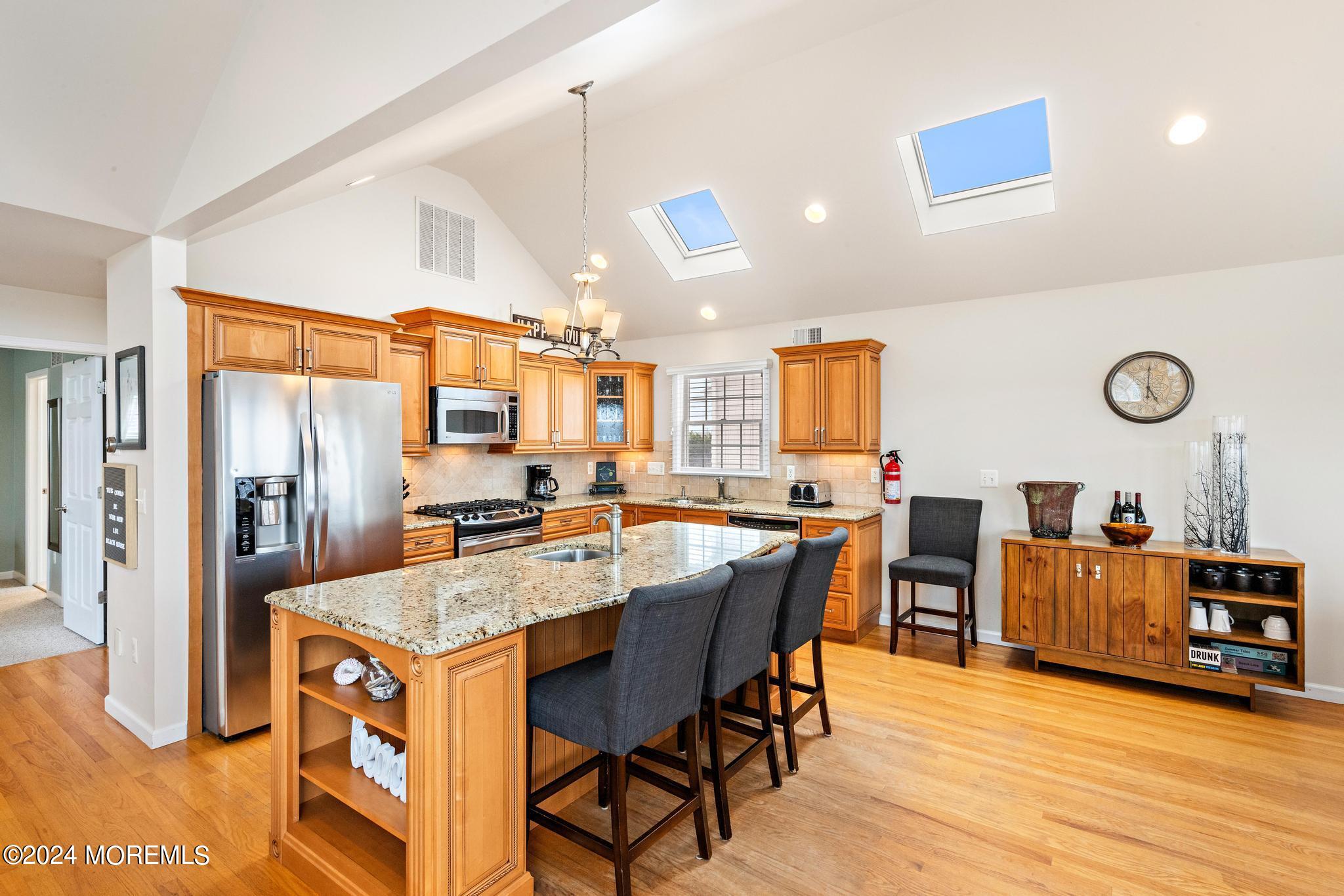 14 E 44th Street