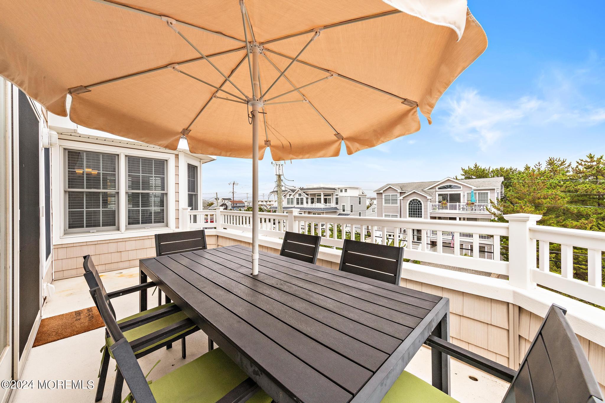 14 E 44th Street