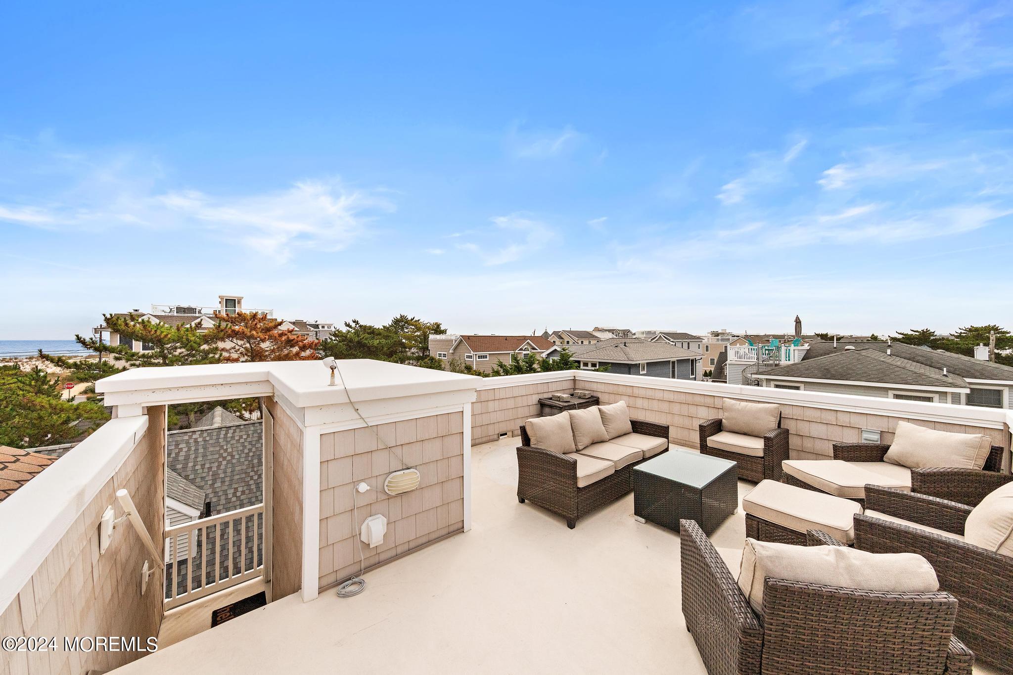 14 E 44th Street