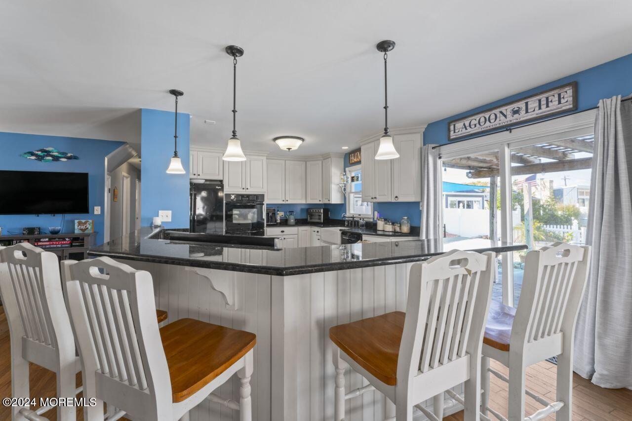 1200 Grebe Court
