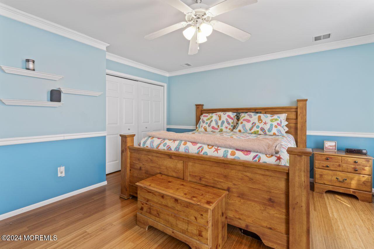 1200 Grebe Court