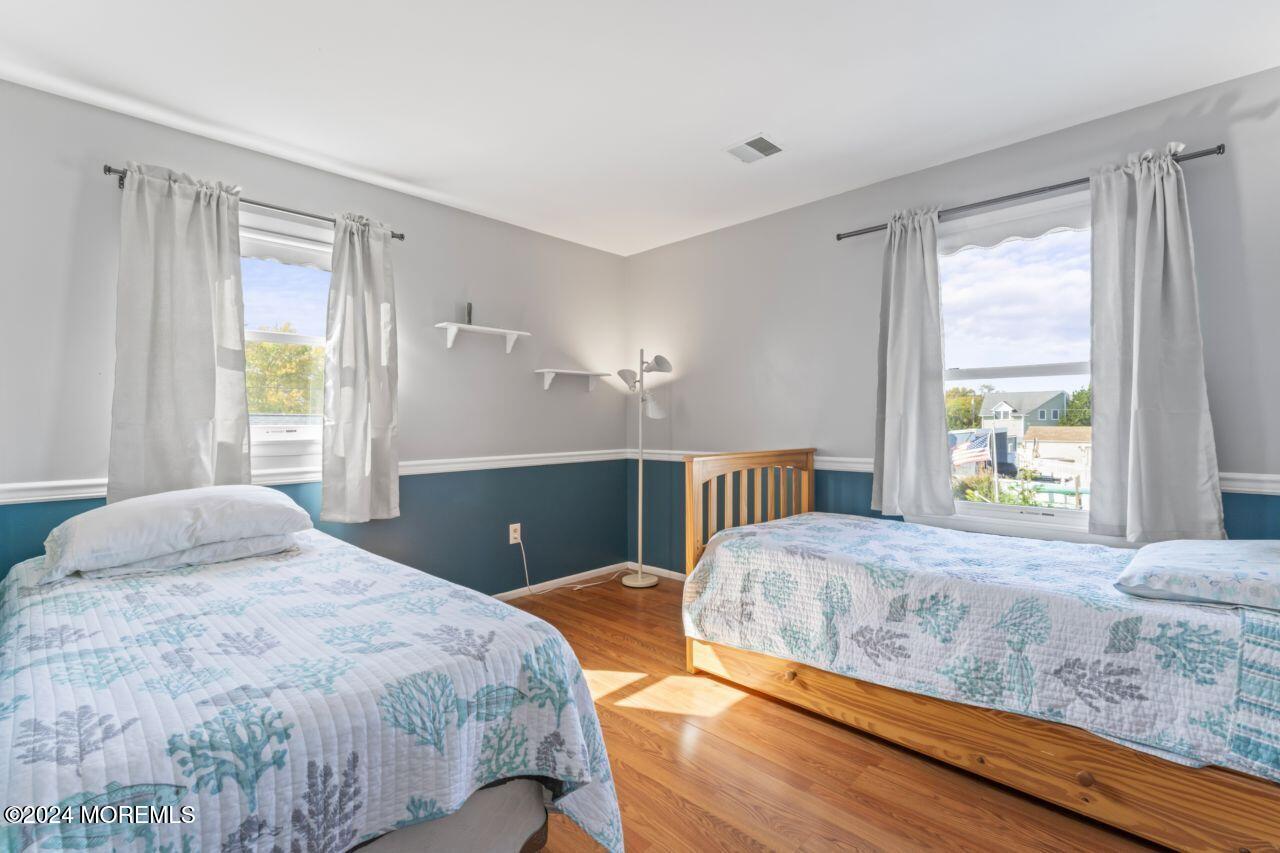 1200 Grebe Court