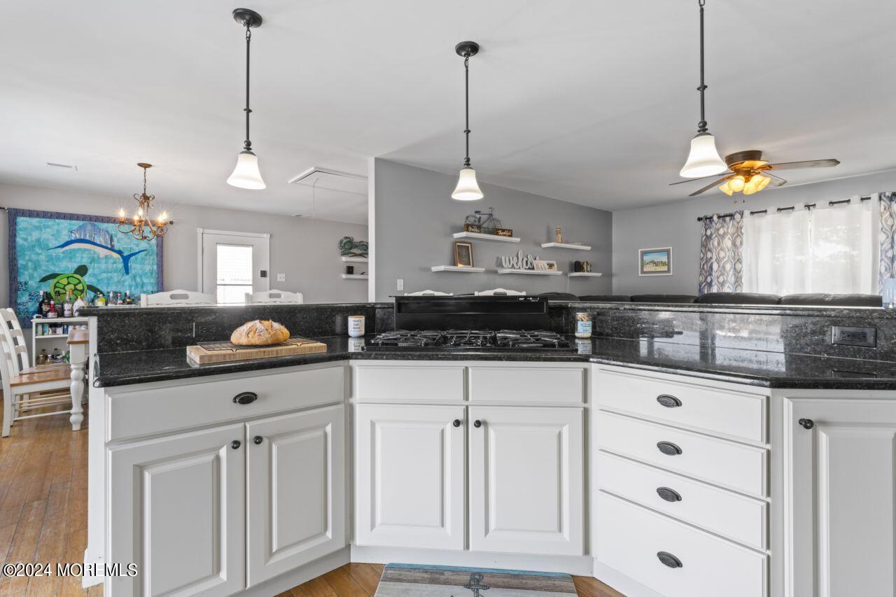 1200 Grebe Court