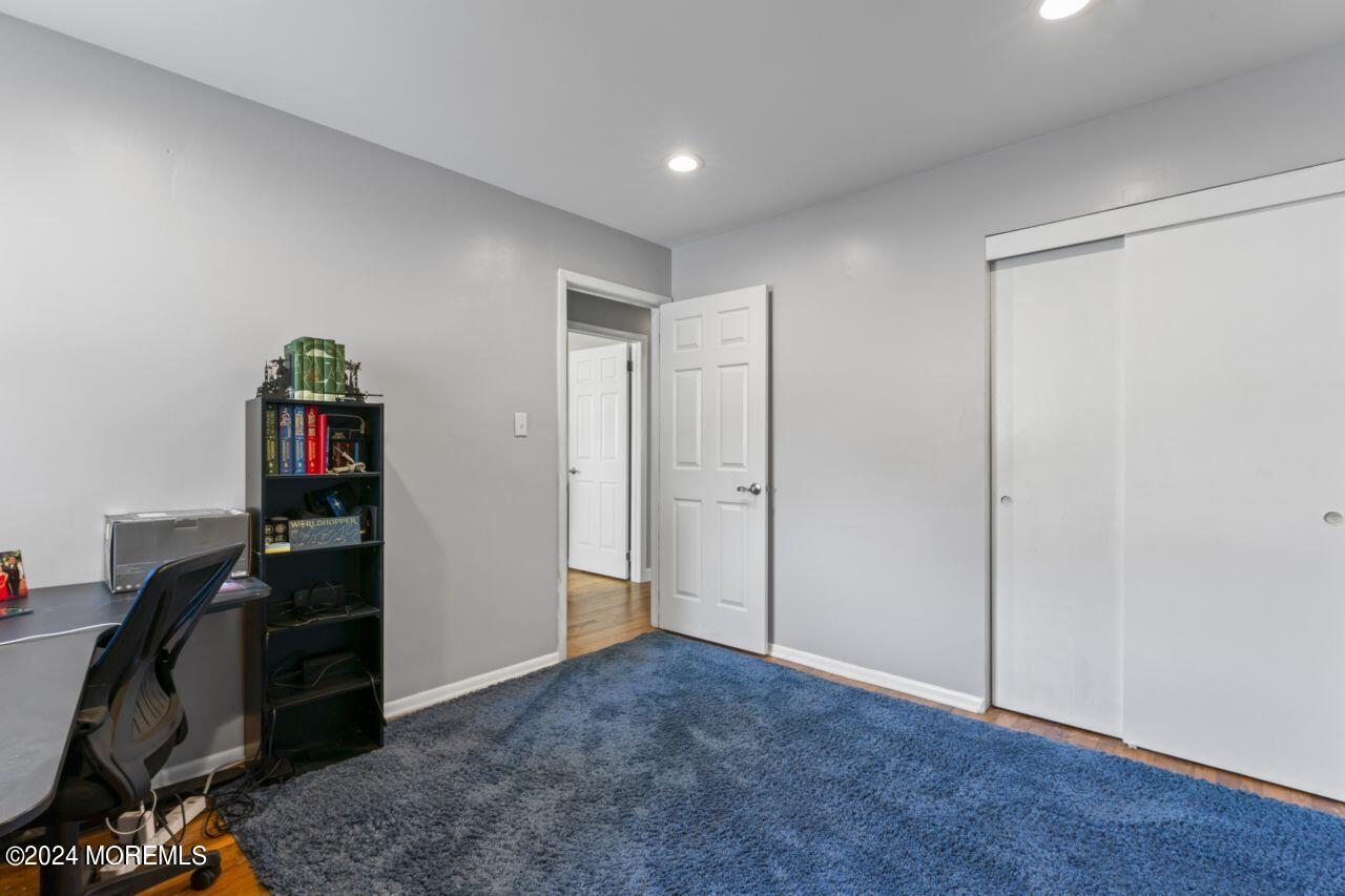1200 Grebe Court