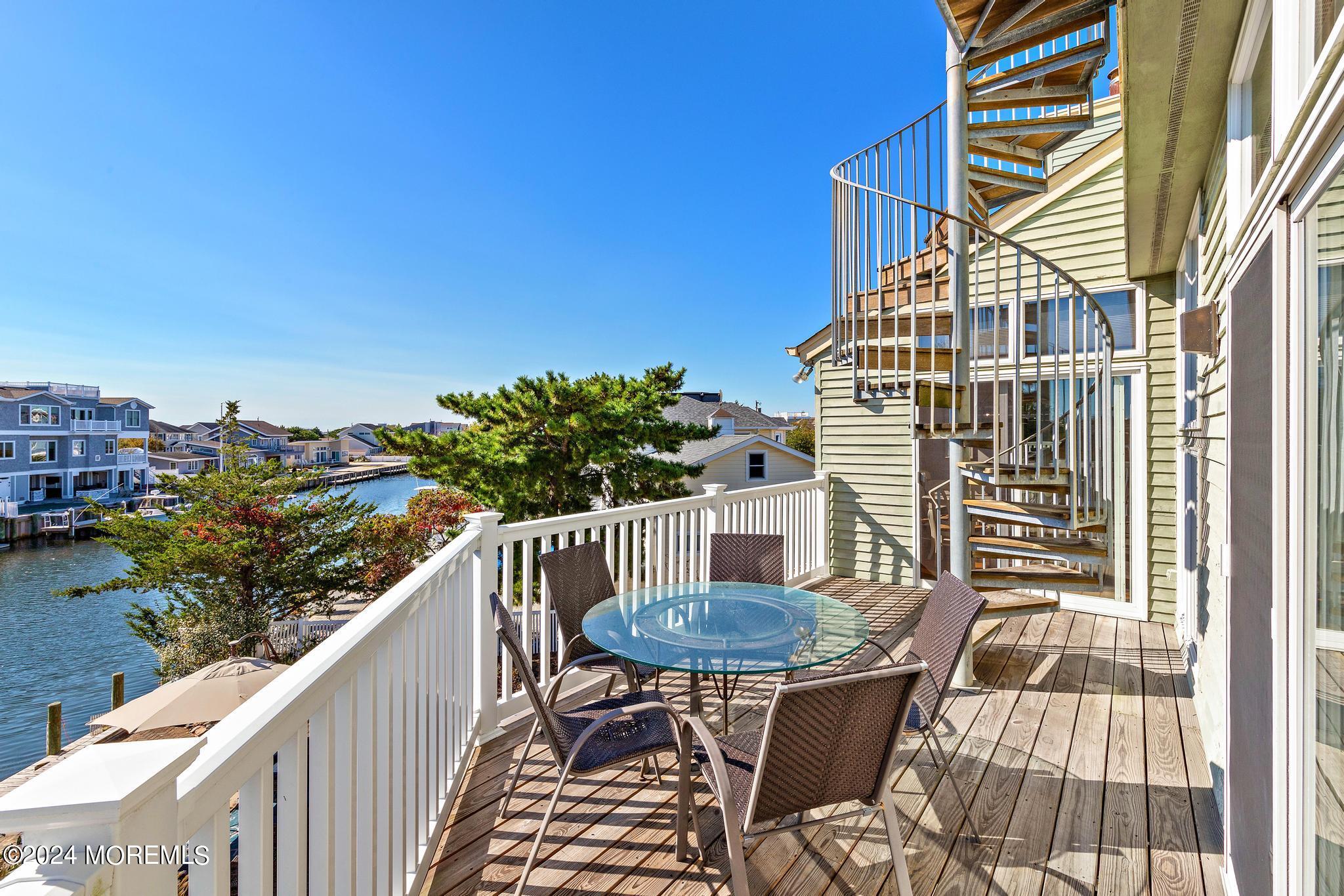 184 Nautilus Drive