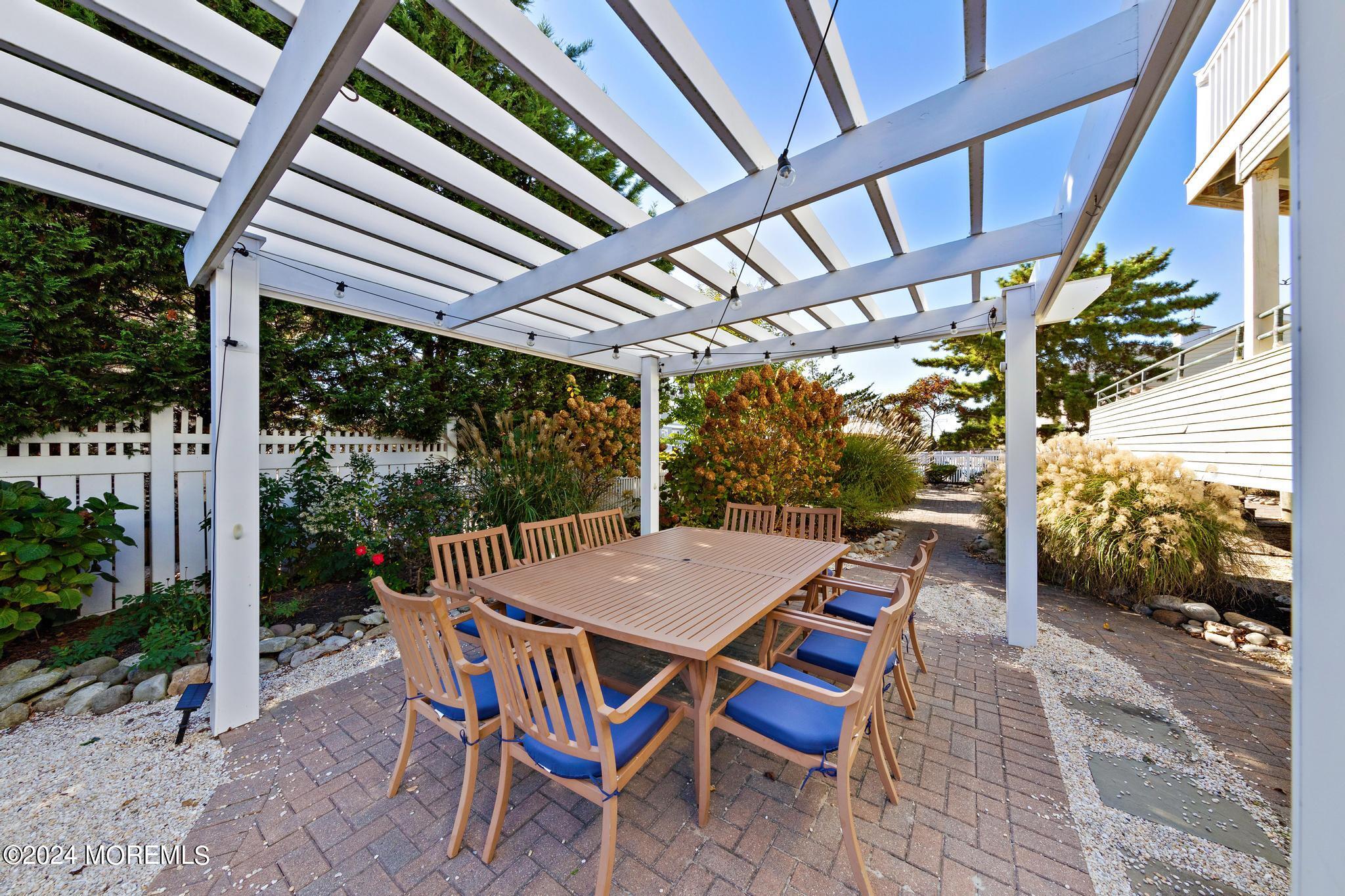 184 Nautilus Drive