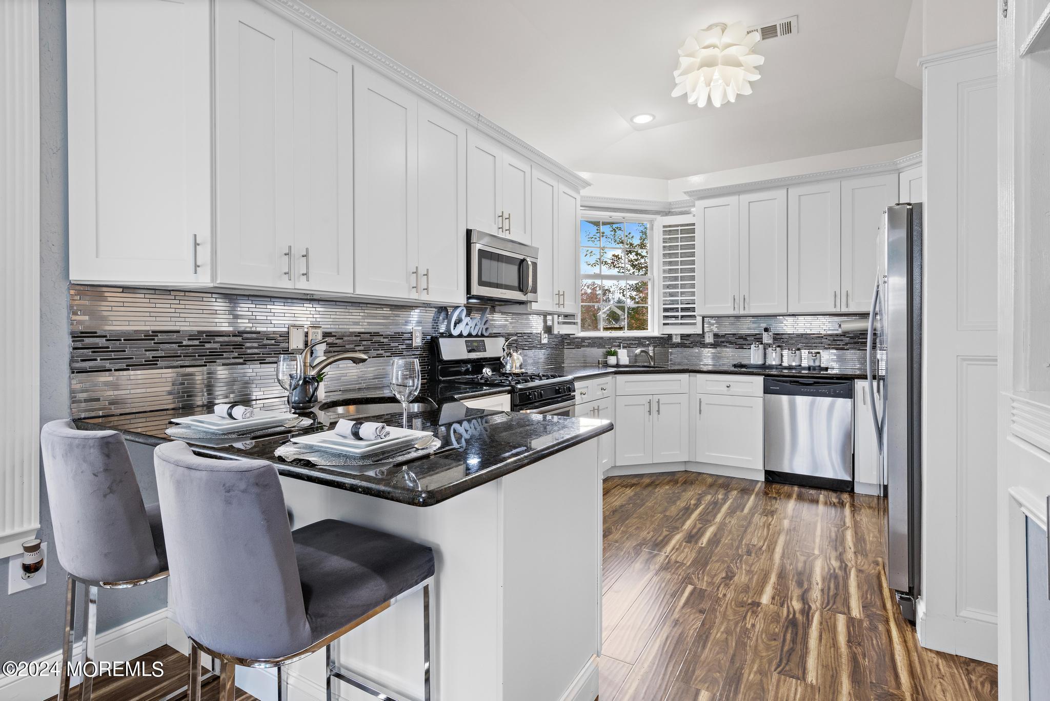 17 Waters Edge Drive