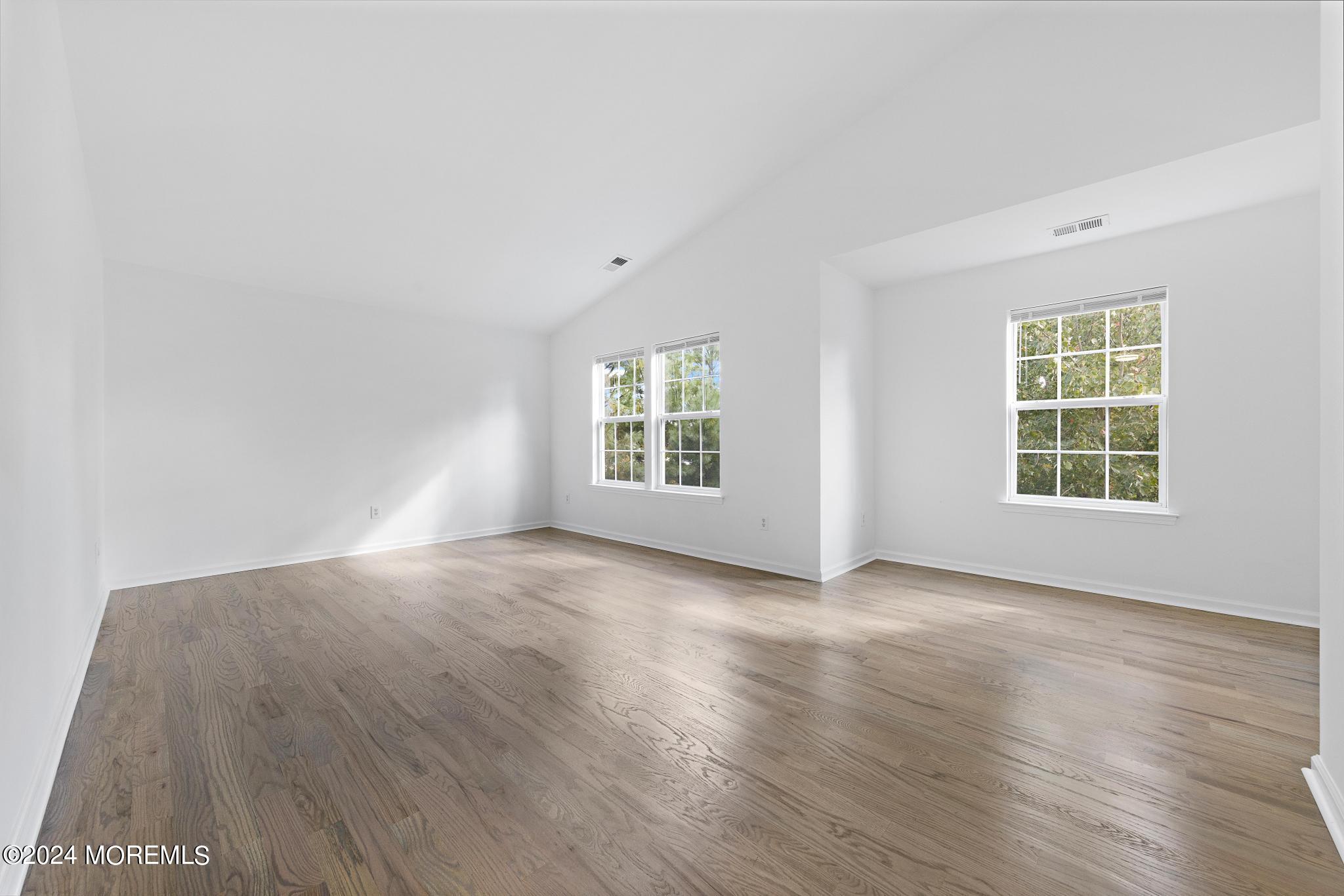 2 Island Breeze Court