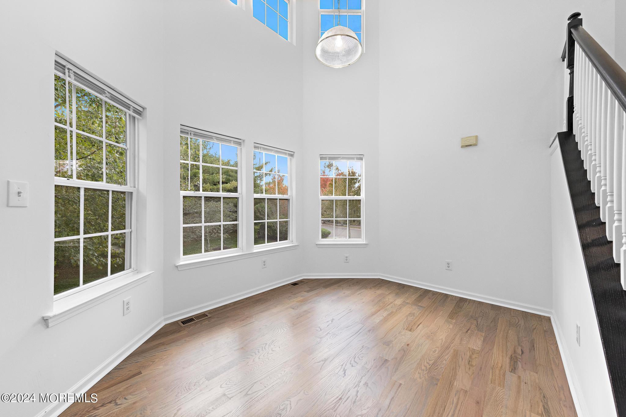 2 Island Breeze Court