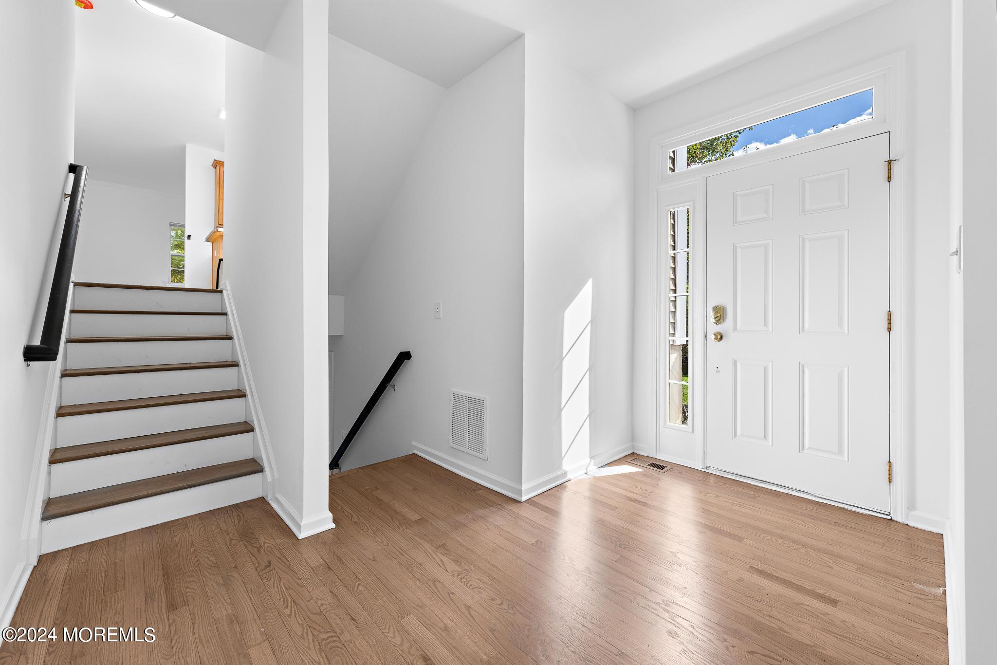 2 Island Breeze Court