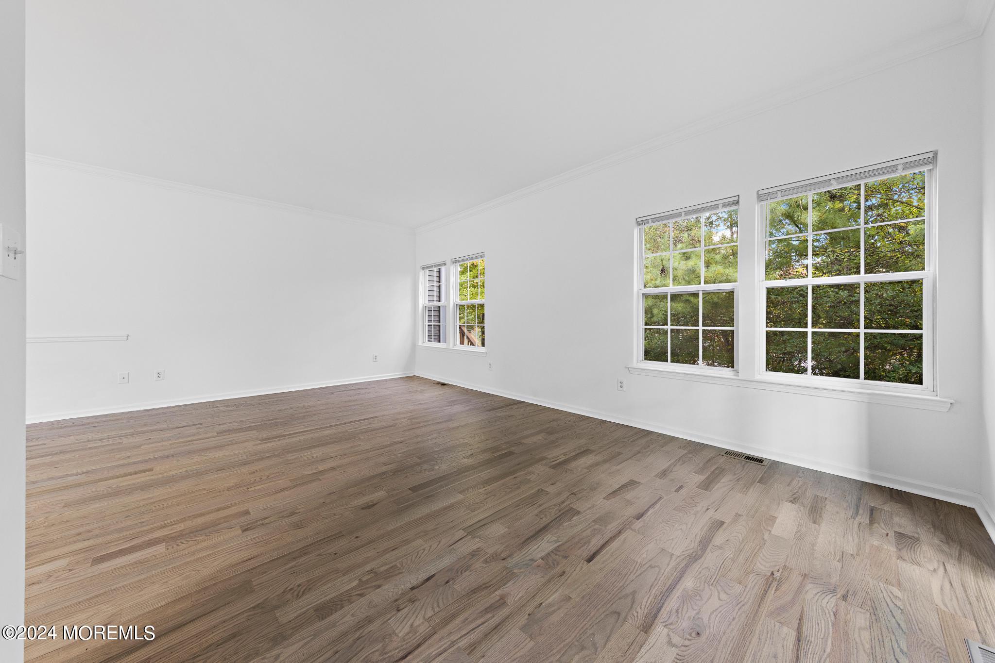 2 Island Breeze Court