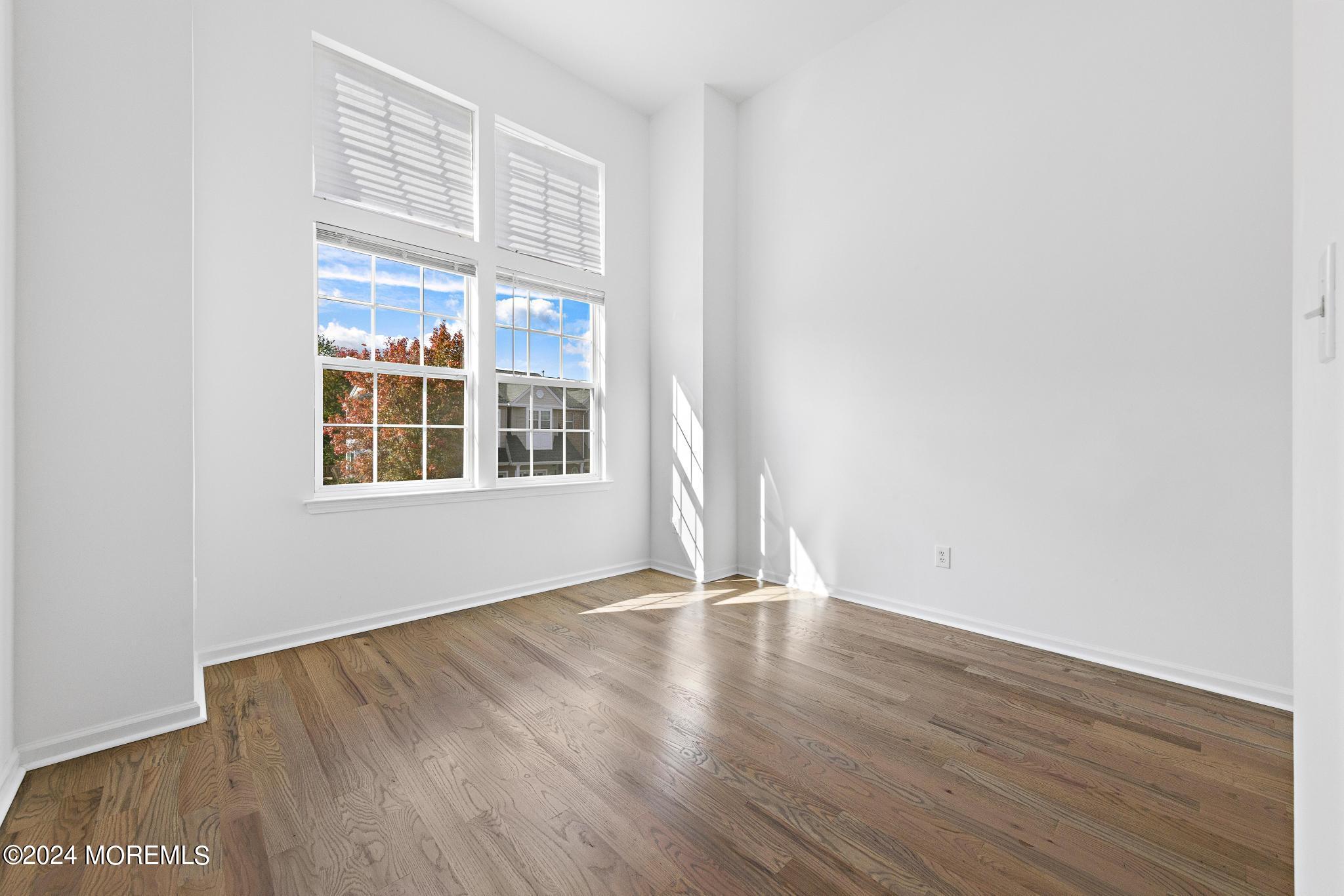 2 Island Breeze Court