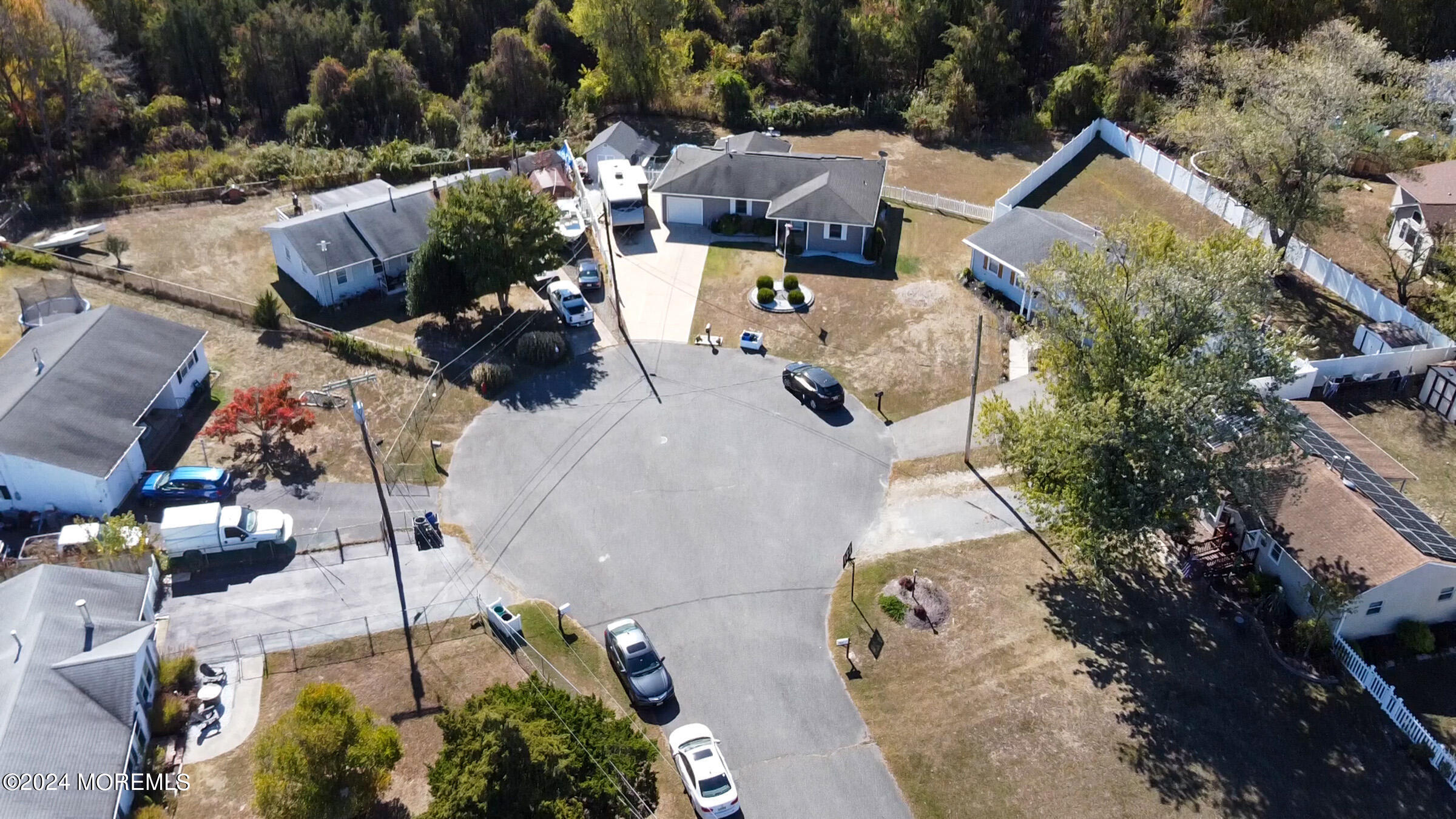 4 Heron Court