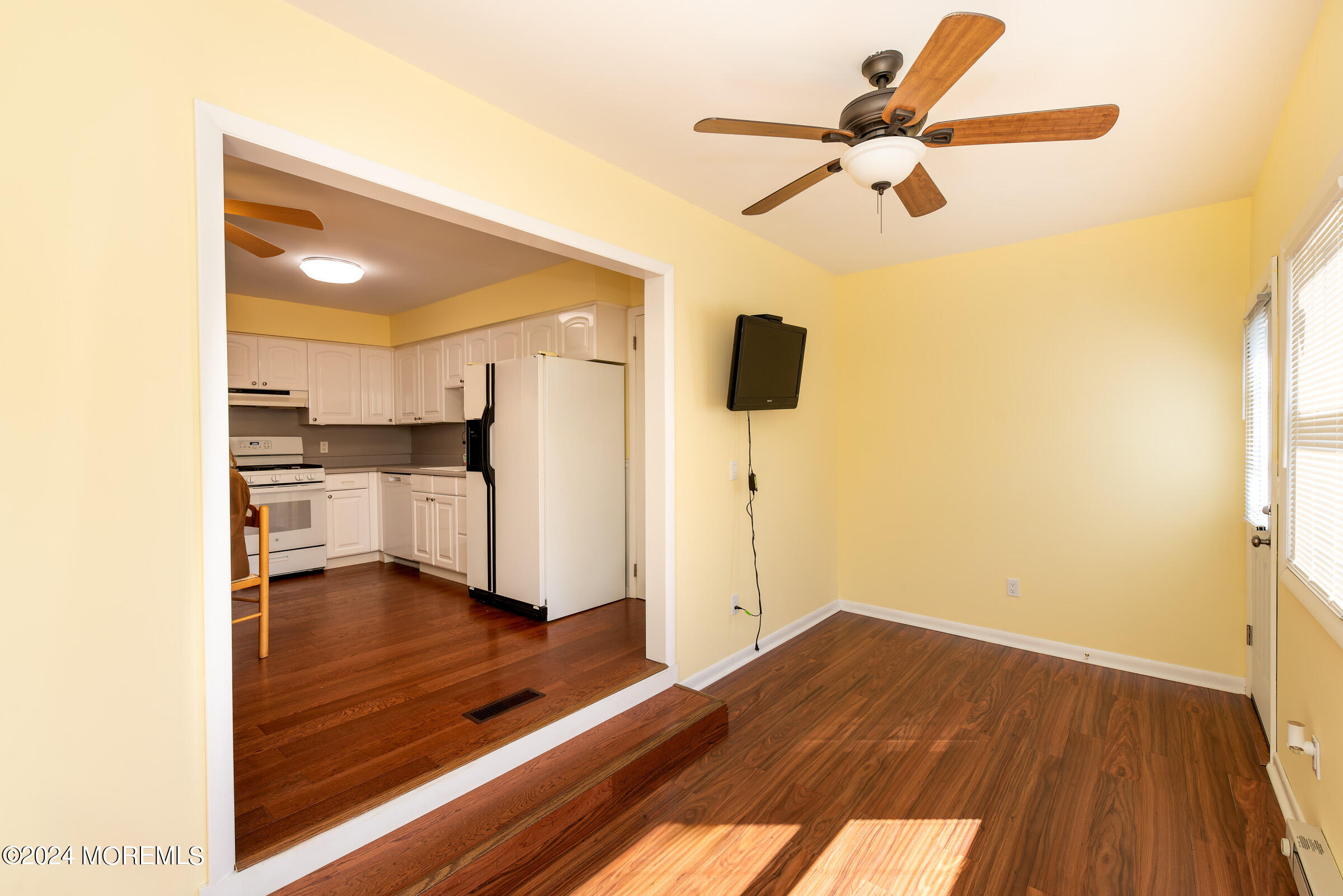 4 Heron Court