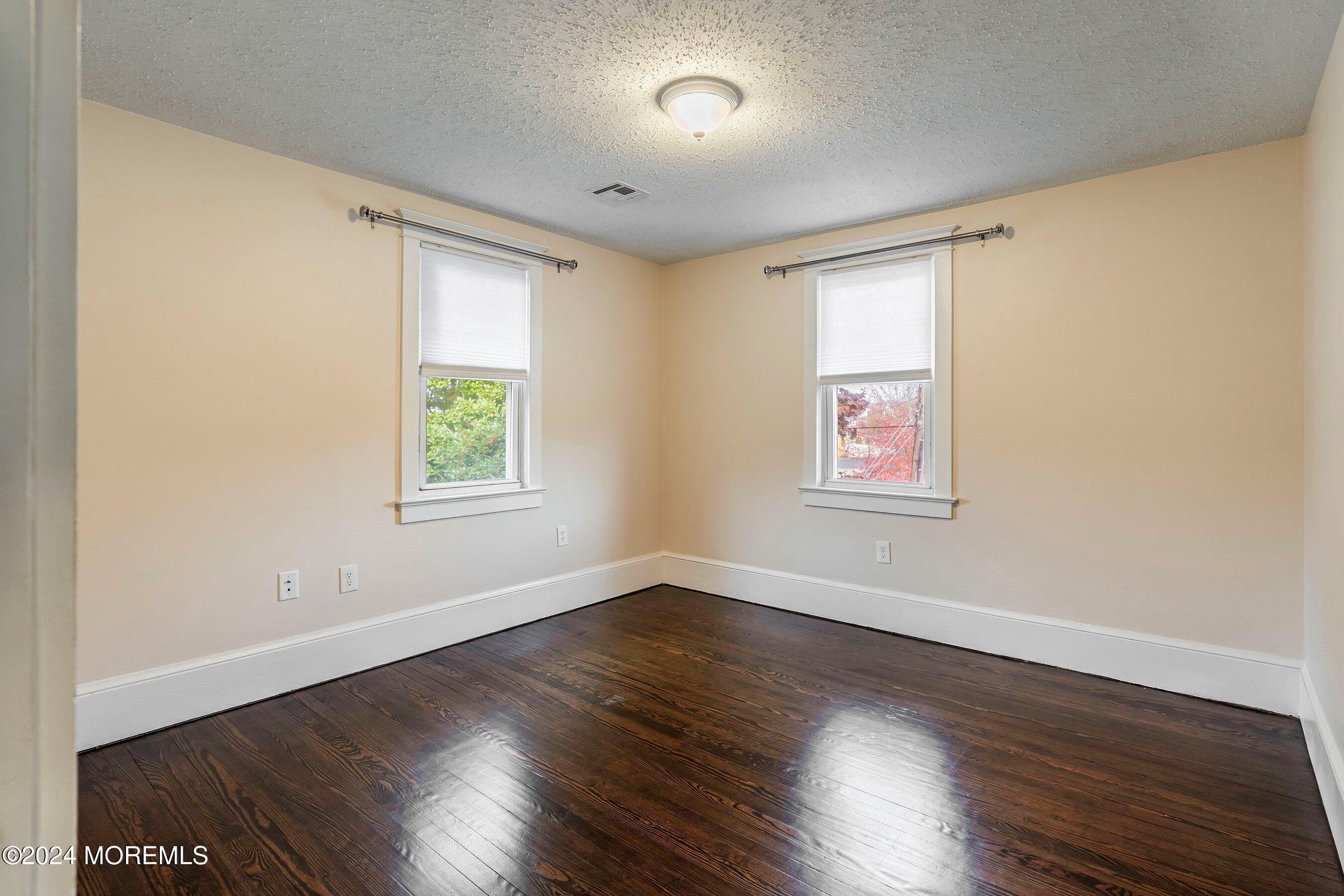 25 Stafford Avenue