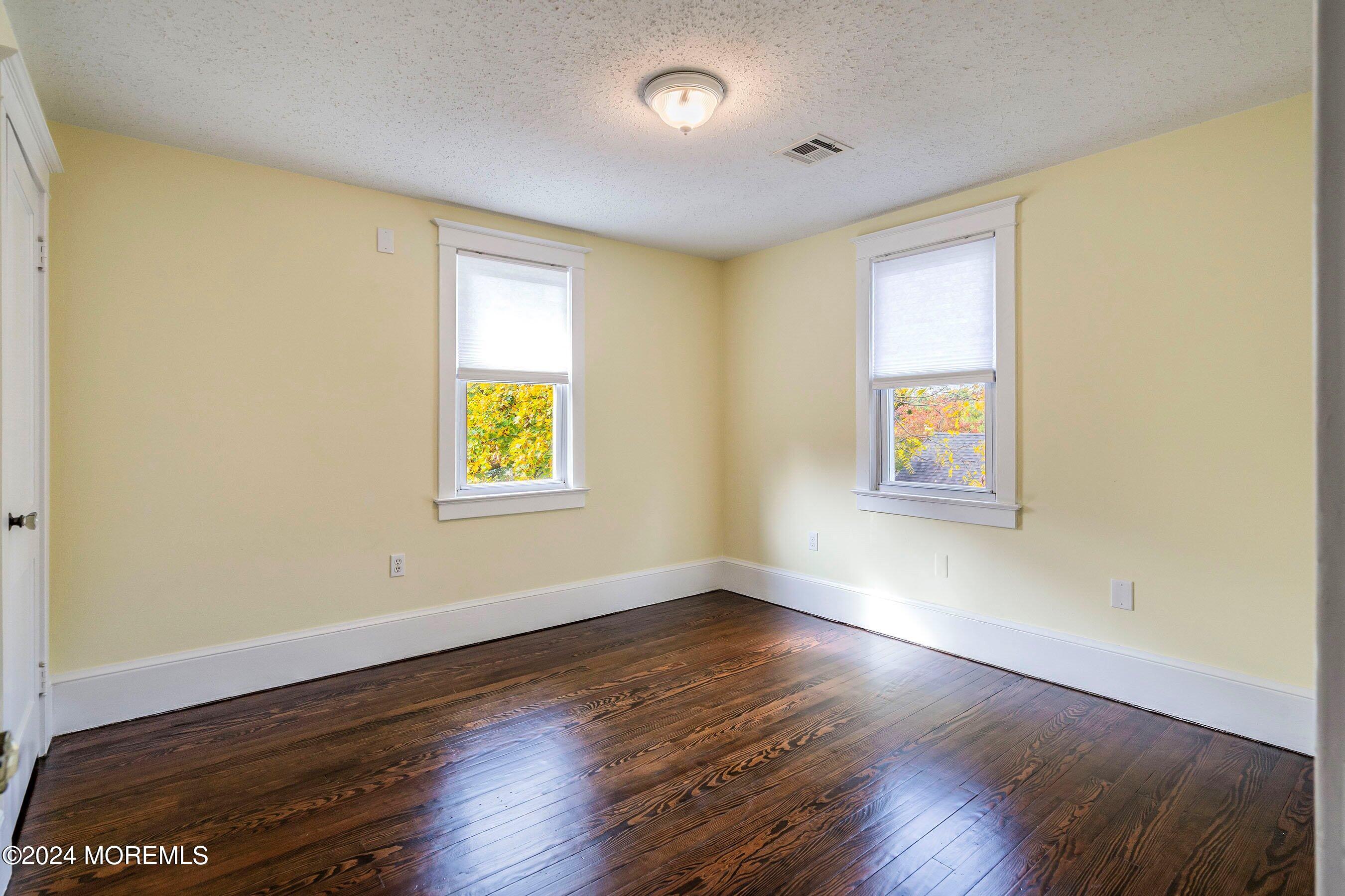 25 Stafford Avenue