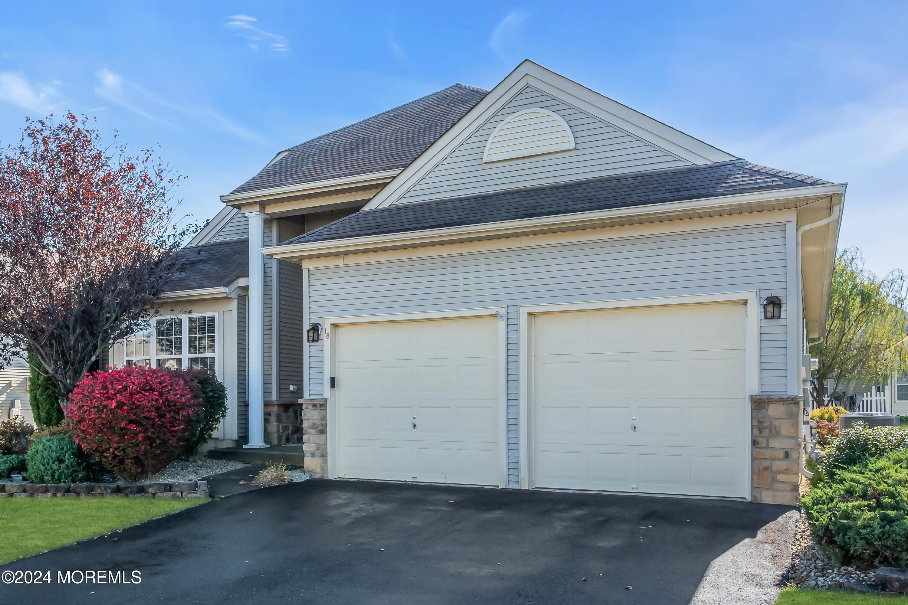 18 Donatello Drive