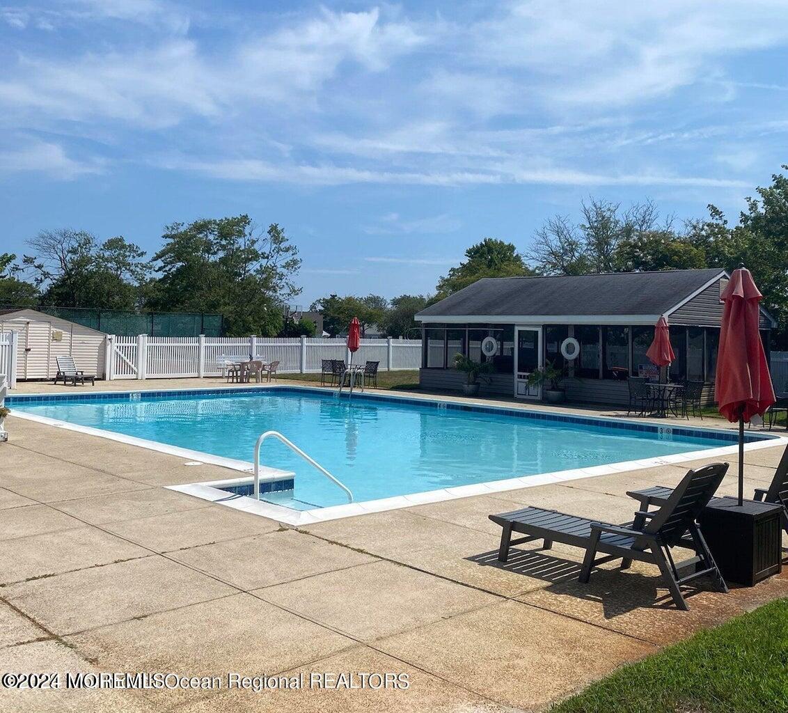 19 Chesapeake Court