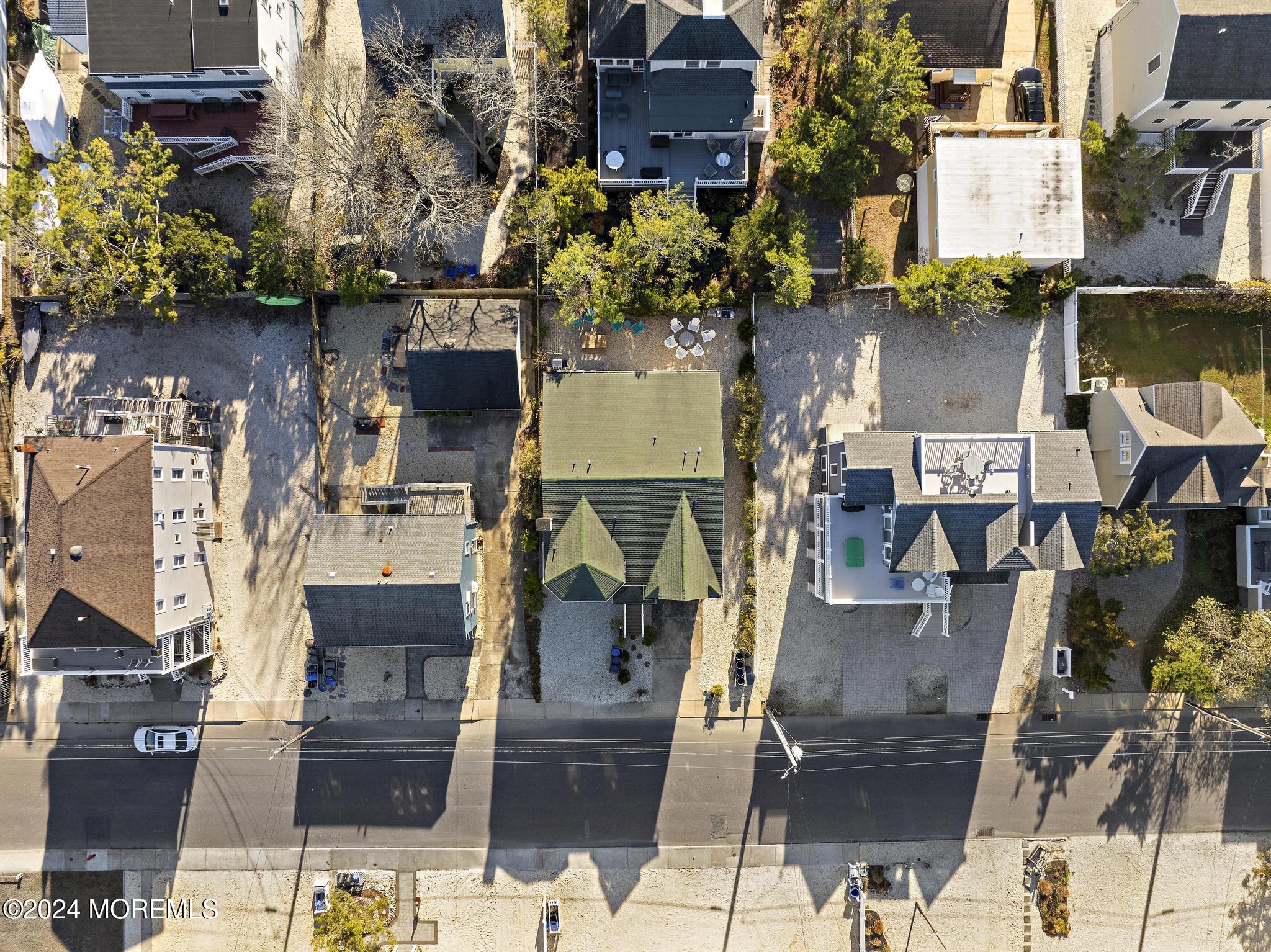 38 W New Jersey Avenue, A