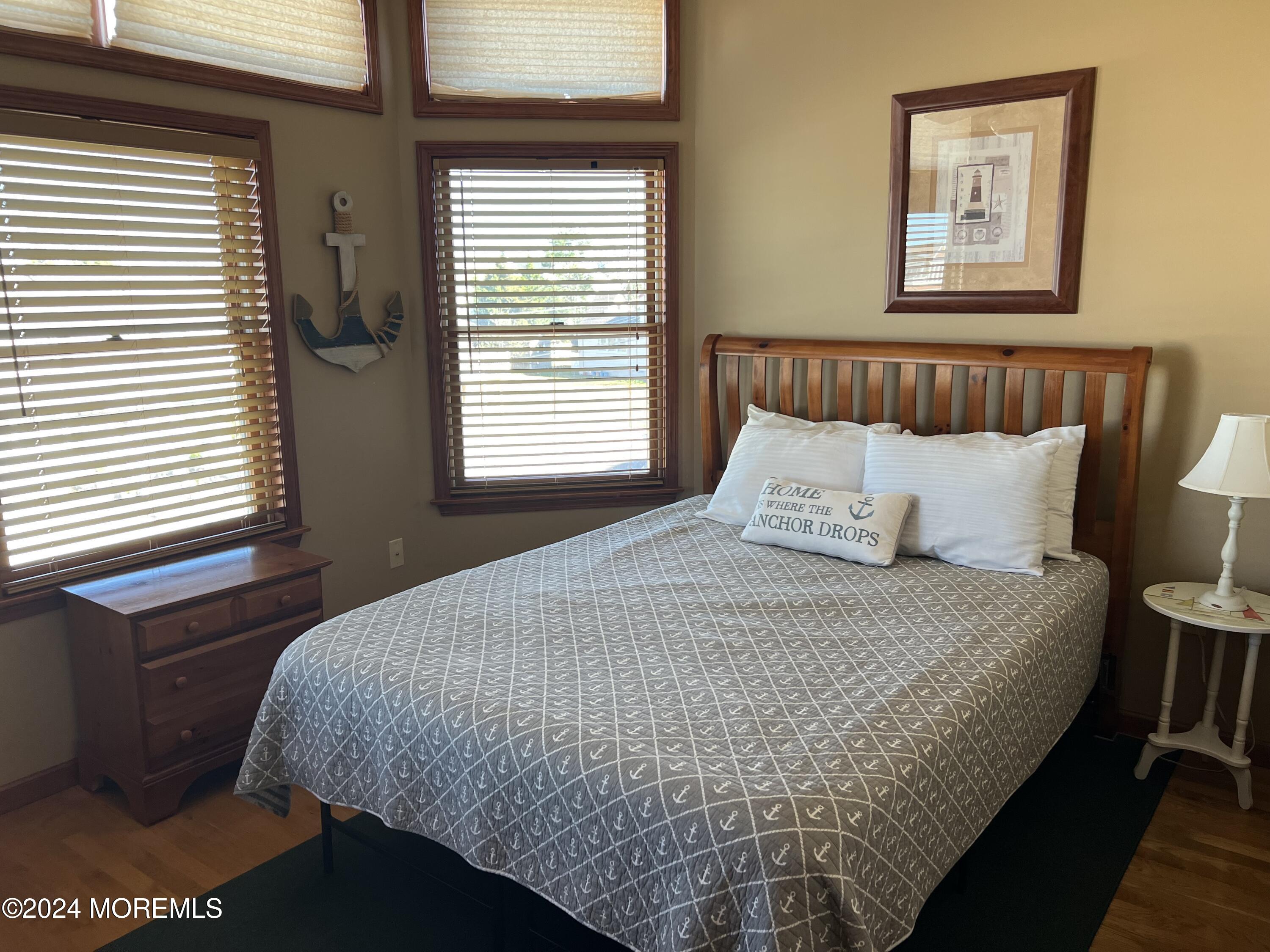 38 W New Jersey Avenue, A