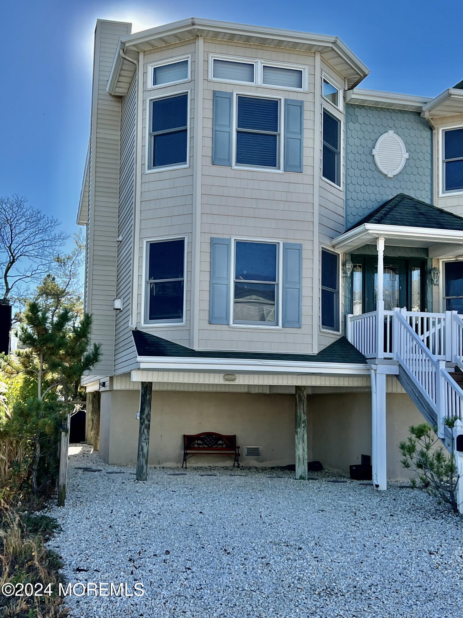 38 W New Jersey Avenue, A