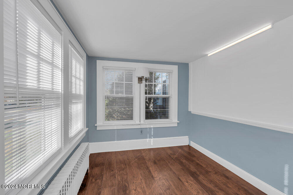 403 Hooper Avenue