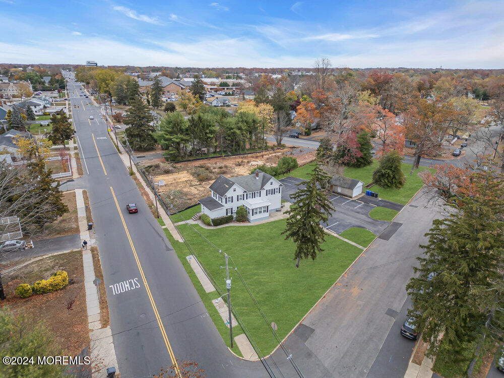 403 Hooper Avenue