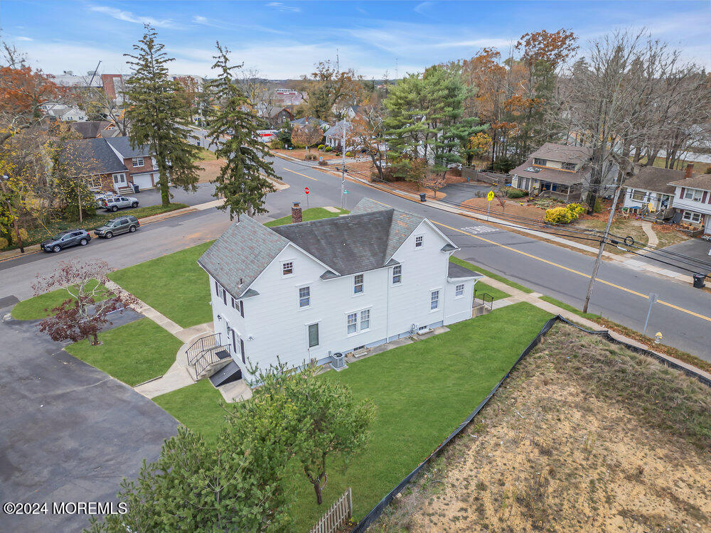 403 Hooper Avenue