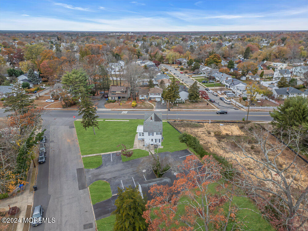 403 Hooper Avenue