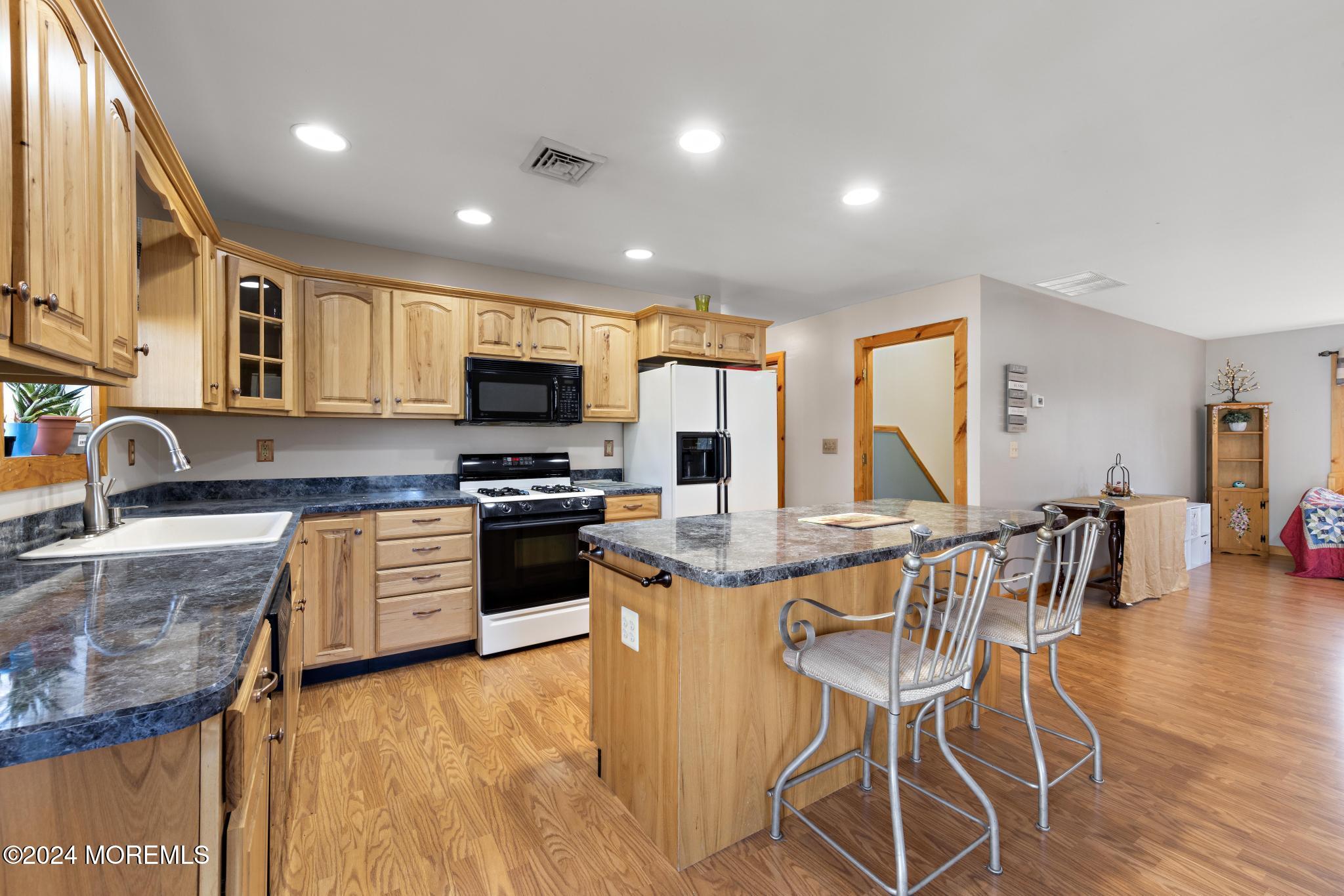 89 Poplar Street