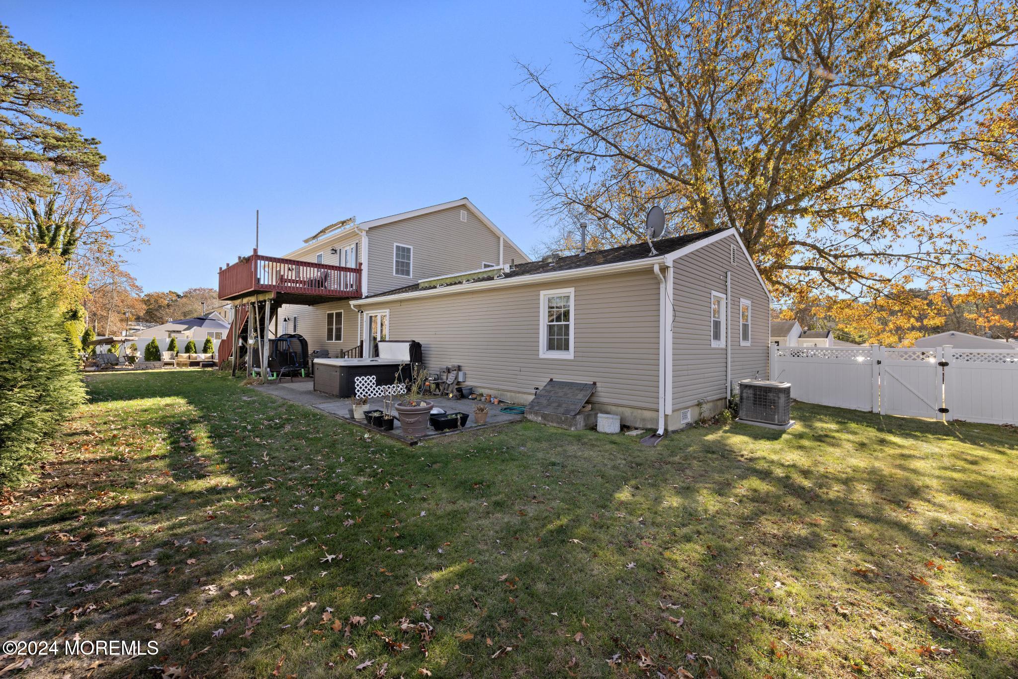 89 Poplar Street