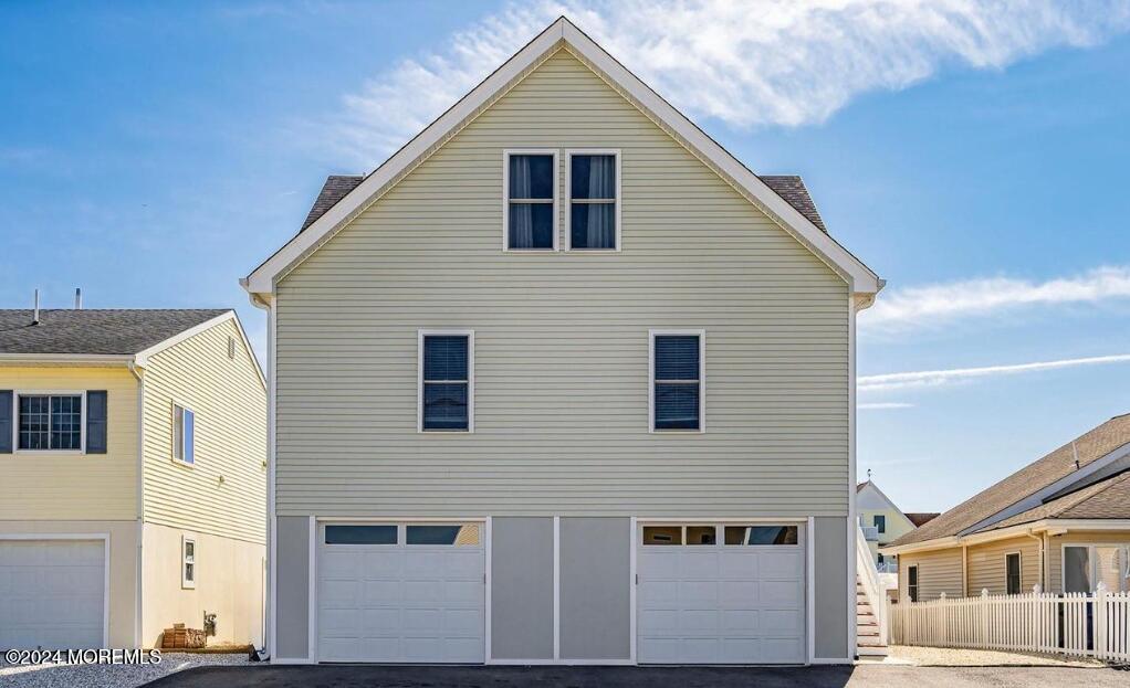105 S Forecastle Drive