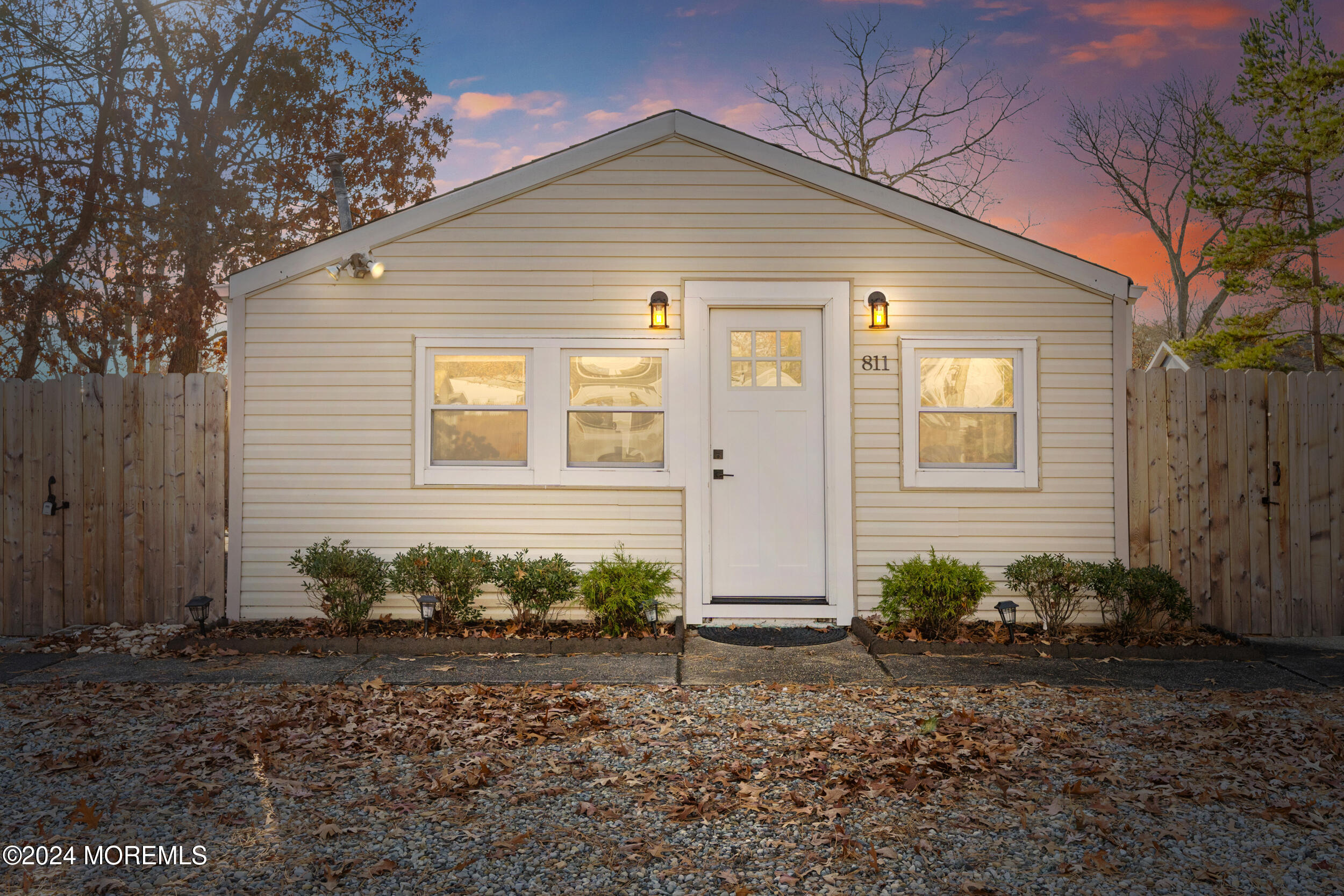 811 Pensacola Road