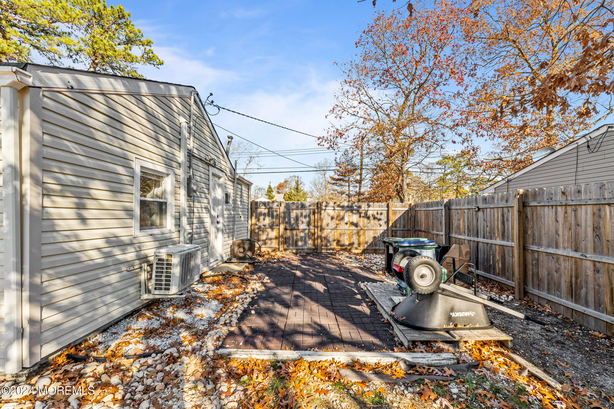 811 Pensacola Road