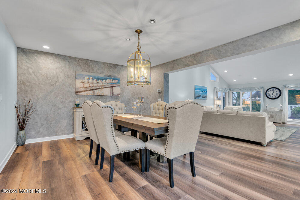 739 Fairview Lane