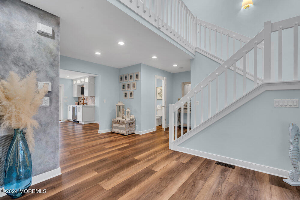 739 Fairview Lane