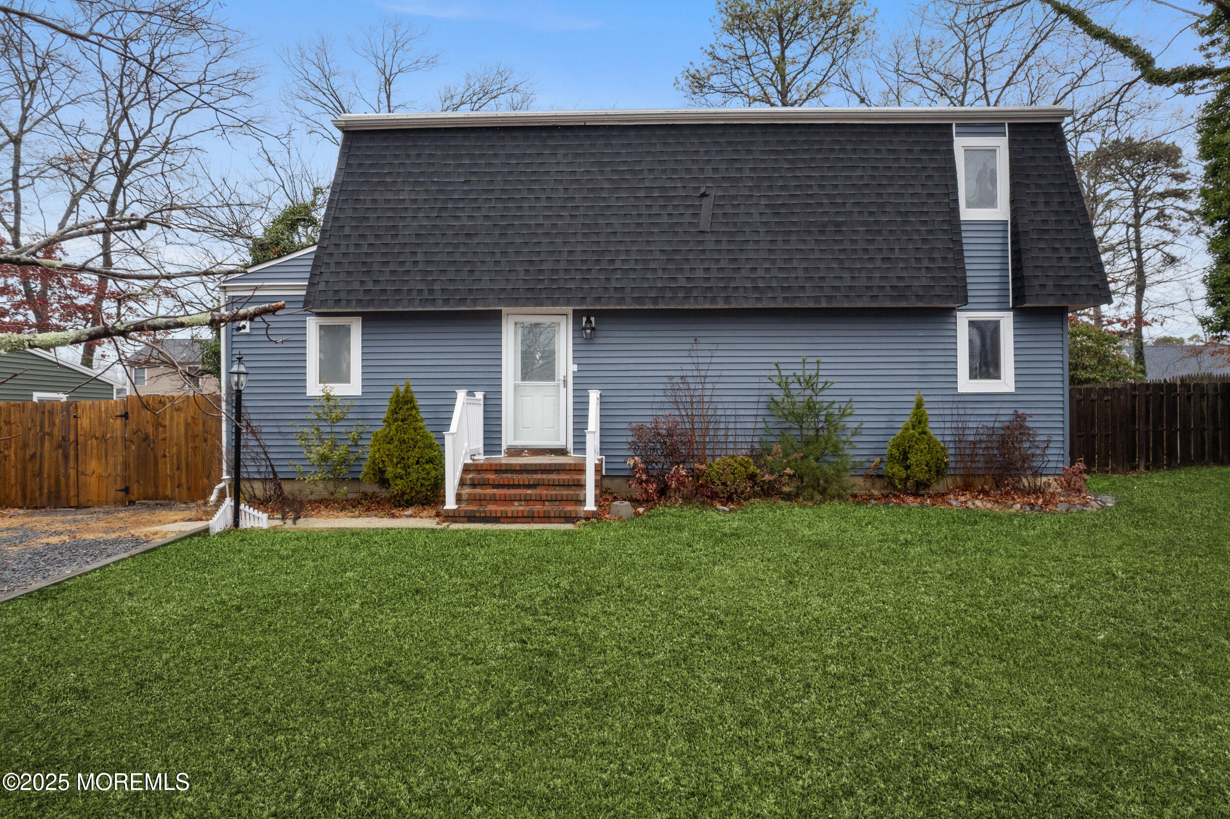 1190 Galley Avenue