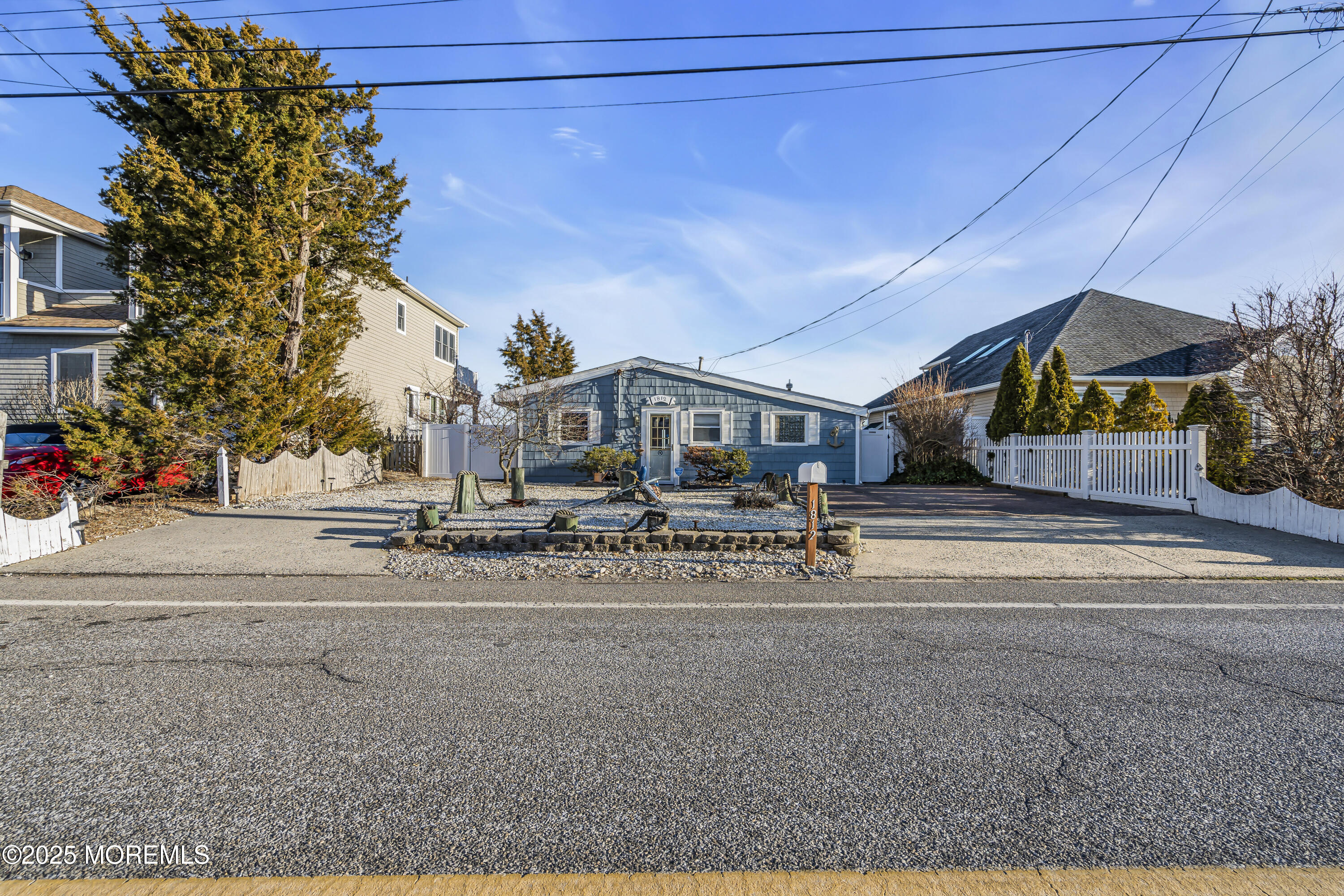1812 Beach Boulevard