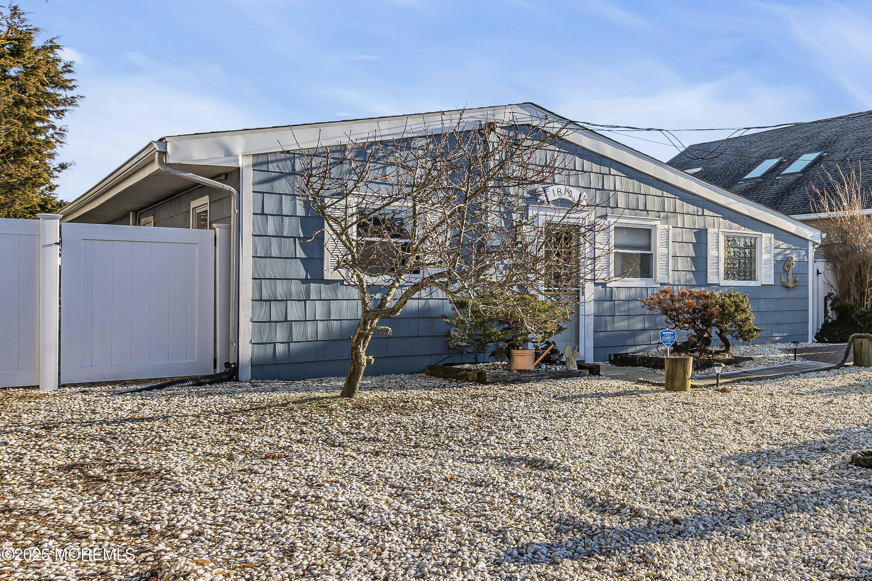 1812 Beach Boulevard